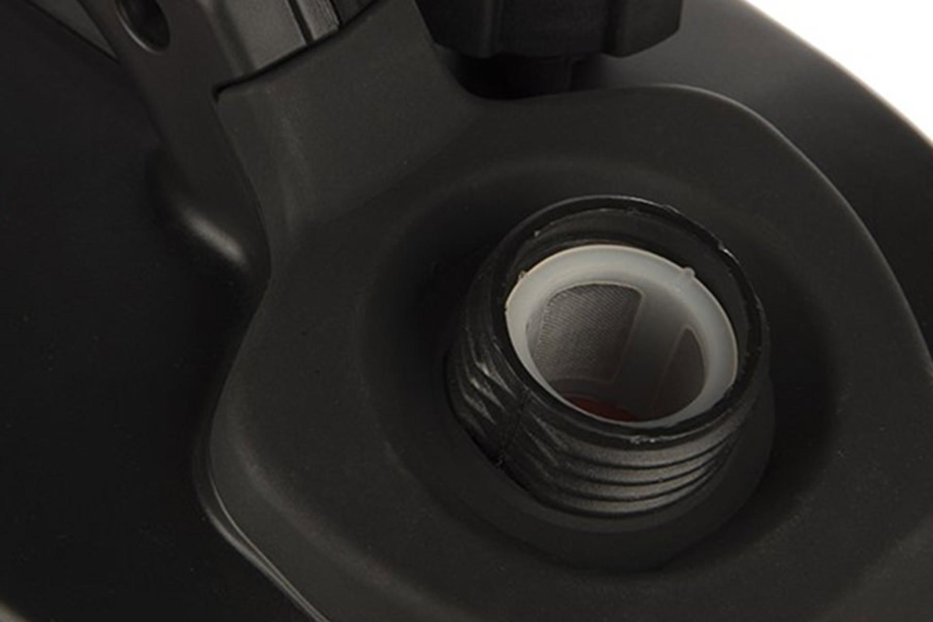 موتور برق هیوندای Hyundai HG1210-IG نمای درب مخزن سوخت