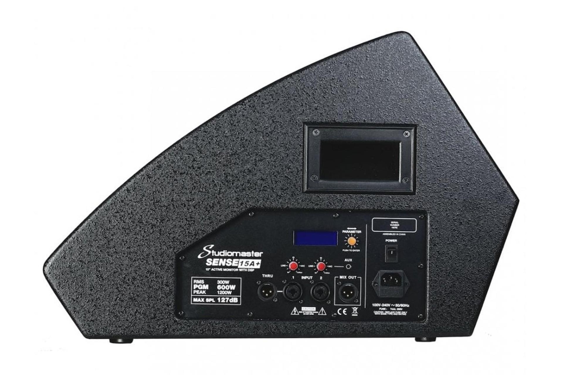 نمای کنار اسپیکر استودیو مستر SENSE 15A PLUS