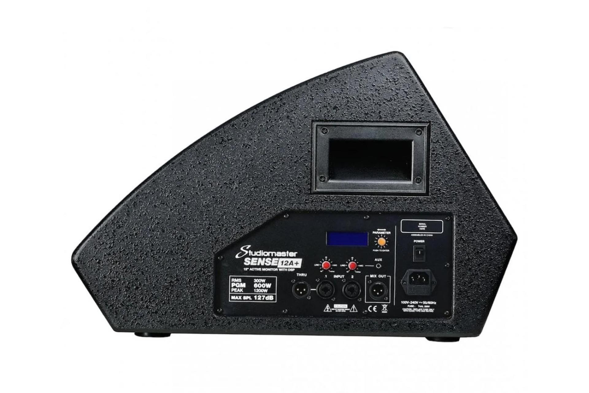 نمای کنار اسپیکر استودیو مستر SENSE 12A PLUS