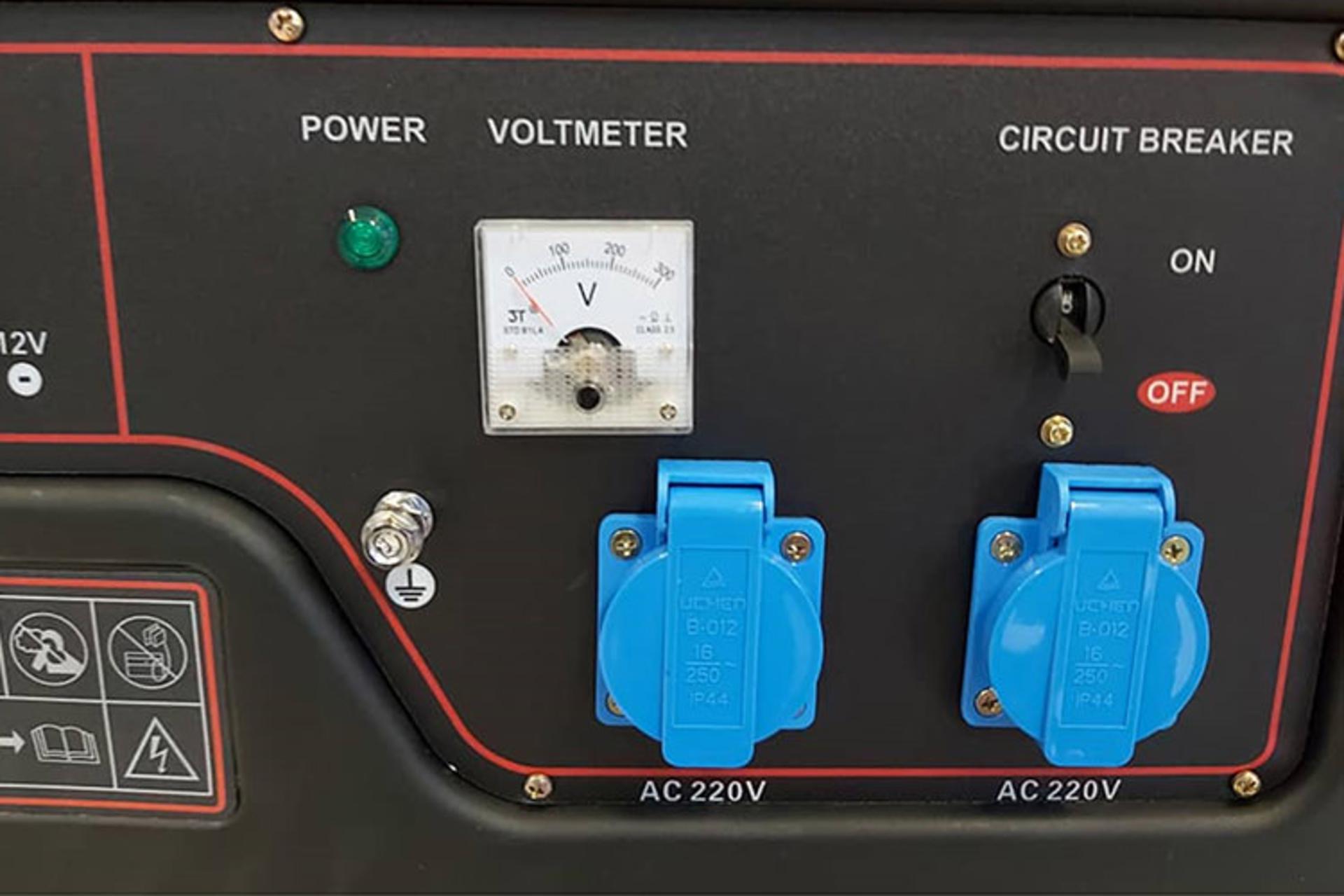 موتور برق لانتاپ LAUNTOP LT3500N نمای پنل