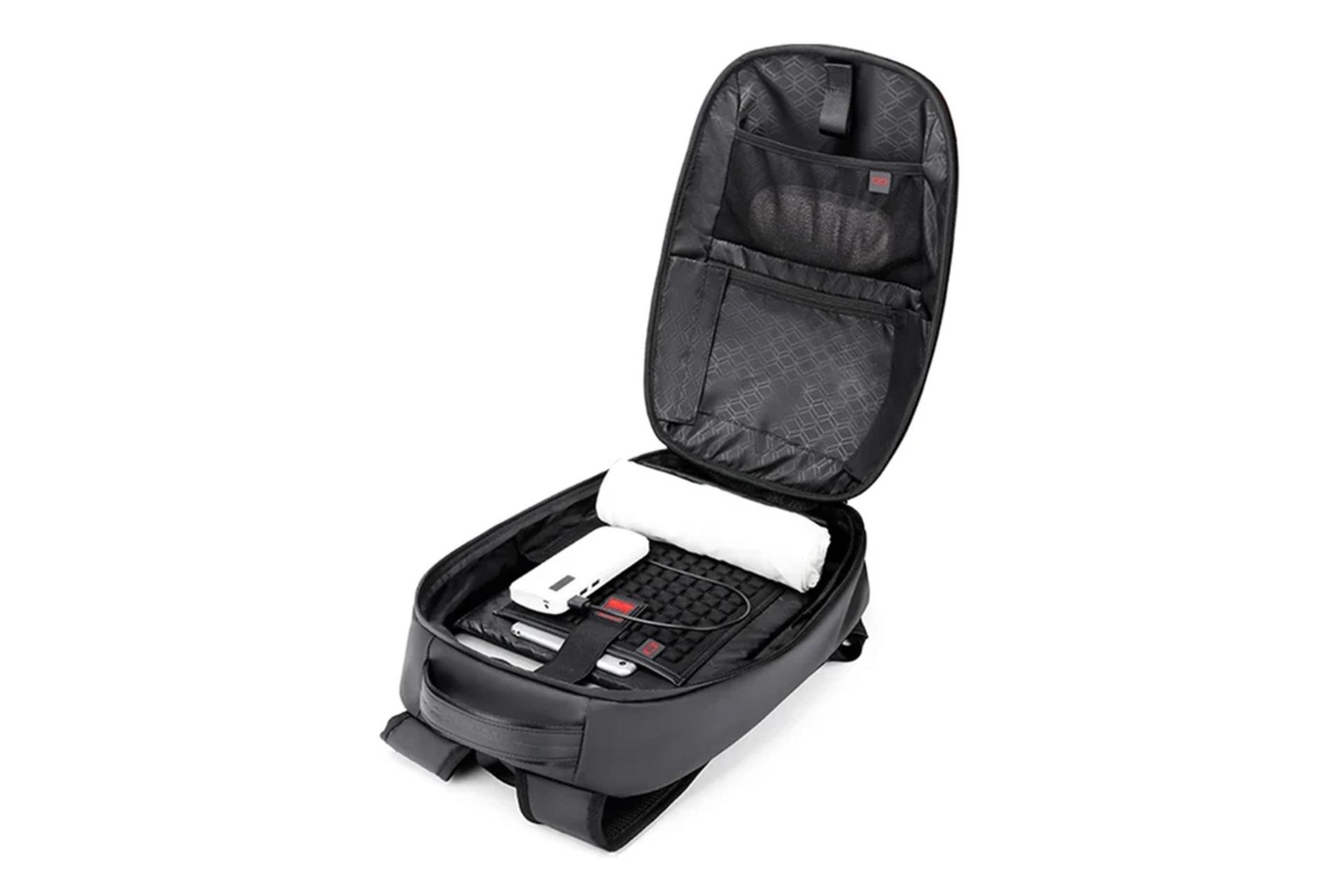 نمای داخل کیف لپ تاپ کوله پشتی لپ تاپ آرکتیک هانتر AH-320 مناسب 15.6 اینچ