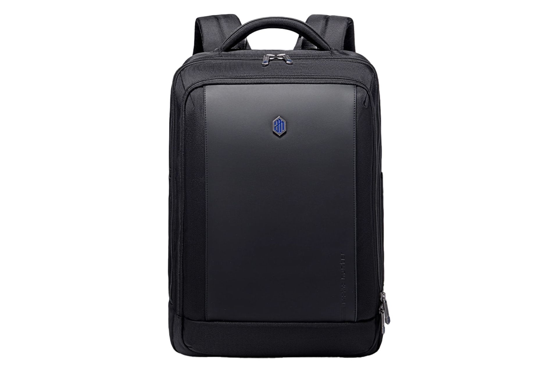 نمای جلوی کوله پشتی لپ تاپ آرکتیک هانتر B00550 مناسب 15.6 اینچ با نمایش لوگو رنگ مشکی