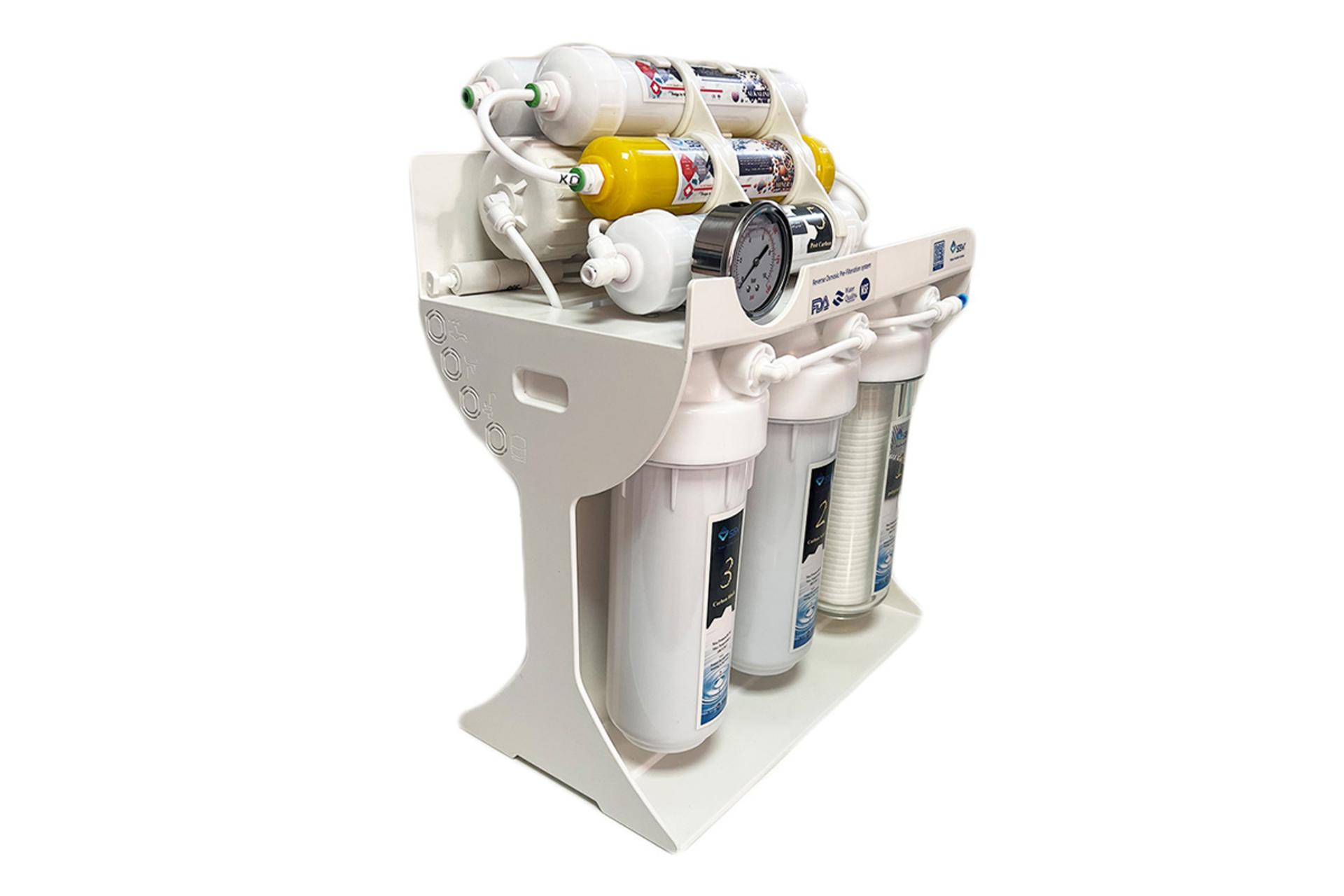 نمای کناری دستگاه تصفیه آب اس اس وی SSV UltraPro X800