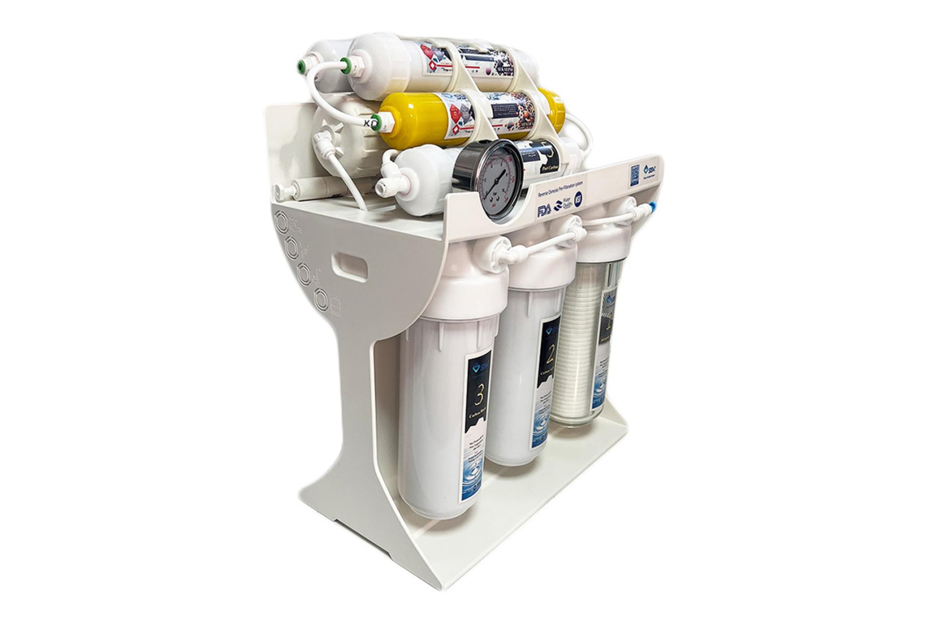 نمای کناری دستگاه تصفیه آب اس اس وی SSV UltraPro X830