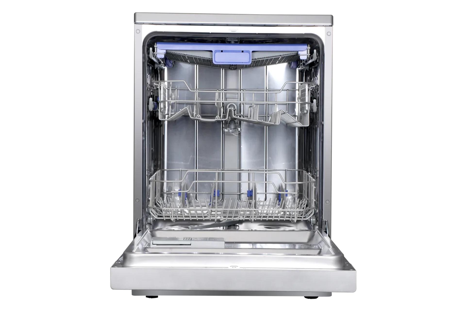 نمای داخل ماشین ظرفشویی پاکشوما L51