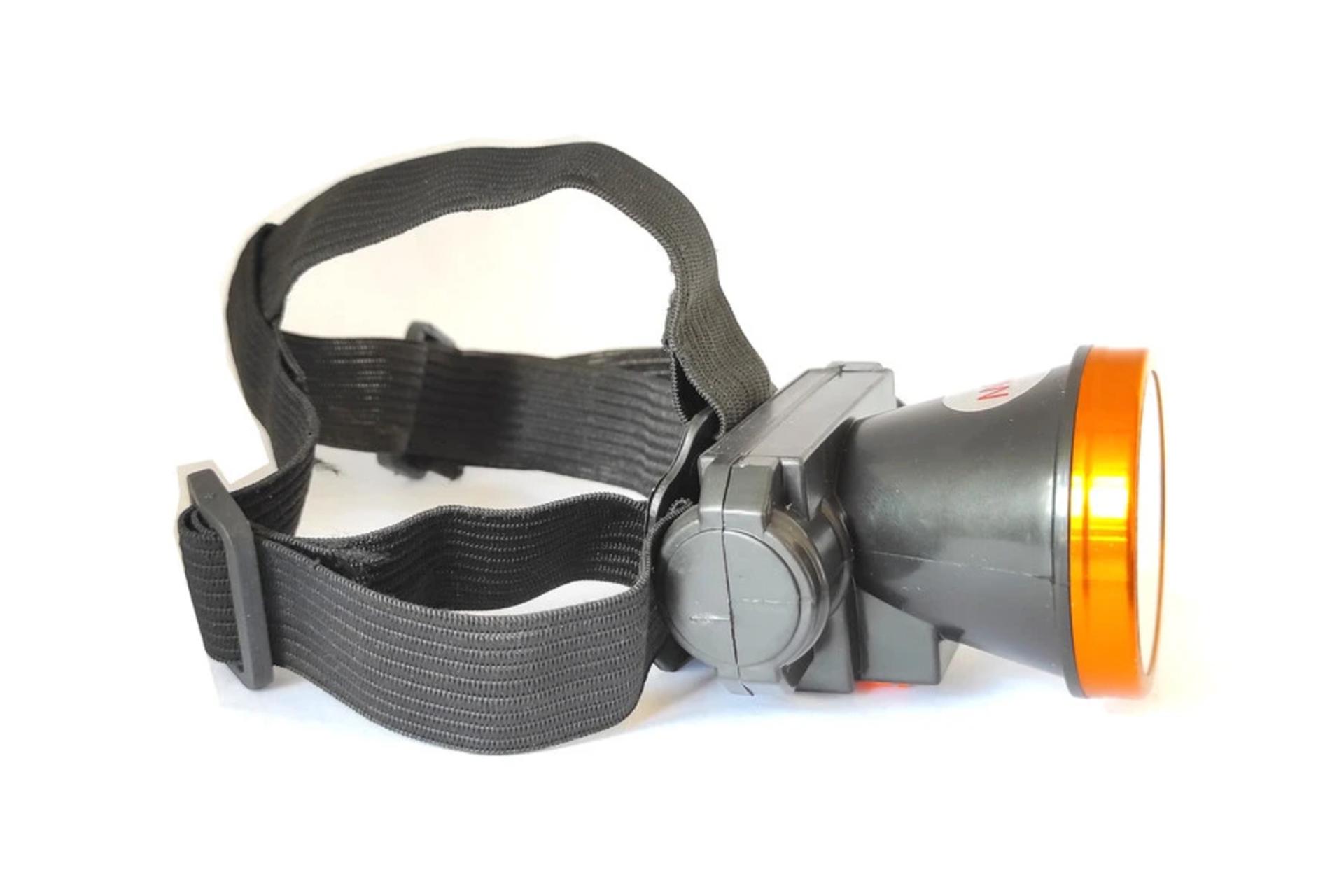 نمای کنار چراغ پیشانی GD-G106