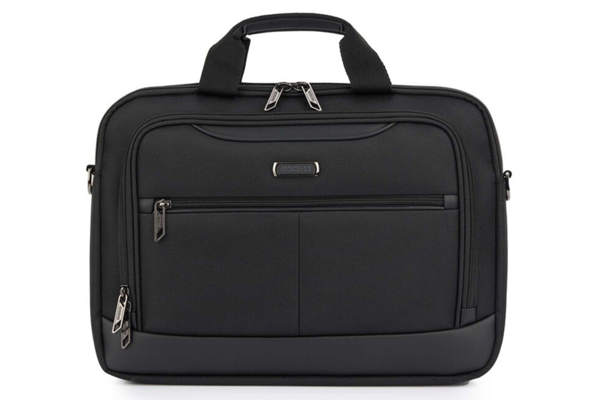 کیف لپ تاپ امریکن توریستر BASS مناسب 15.6 اینچ نمای روبرو