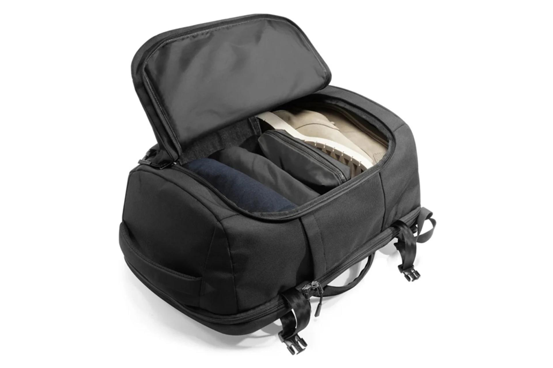 نمای داخل کوله پشتی لپ تاپ تام تاک Navigator-T66 مناسب 17.3 اینچ