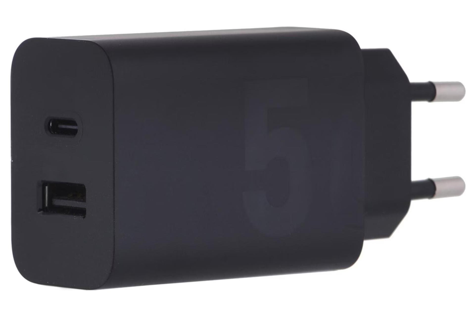 ابعاد و اندازه شارژر موتورولا TurboPower 50 Duo