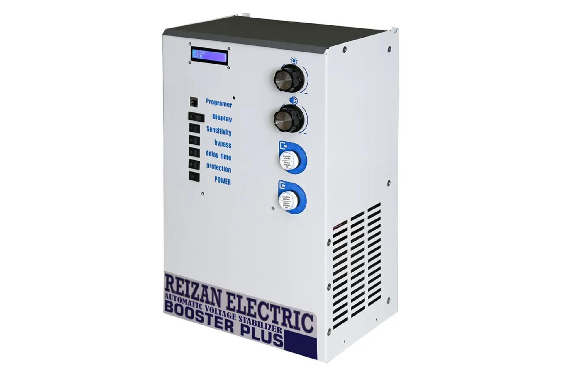 نمای سمت راست استابلایزر ریزان الکتریک مدل بوستر پلاس 20KVA تیپ B