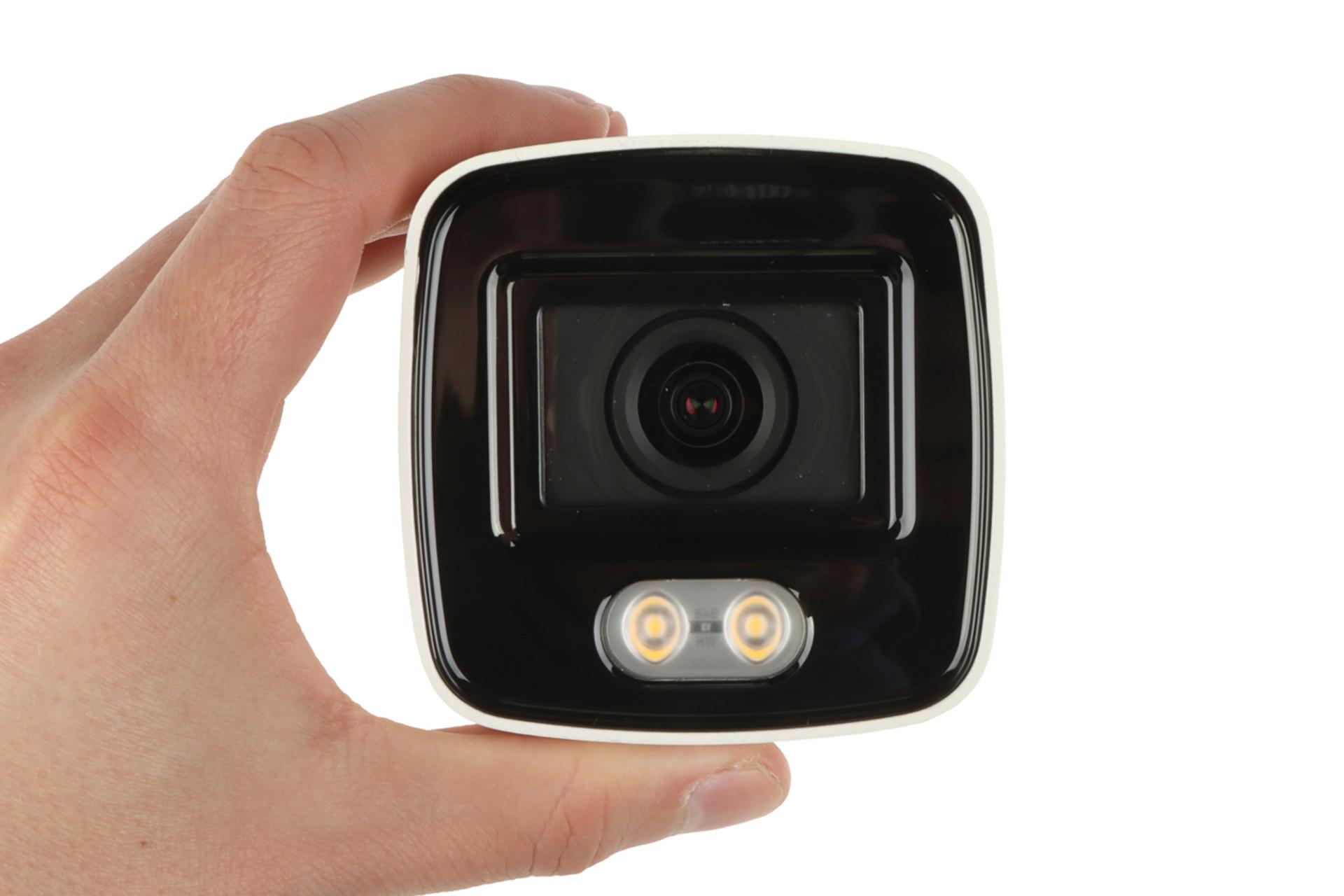 دوربین مداربسته هایک ویژن DS-2CD2027G2-L نمای روبرو