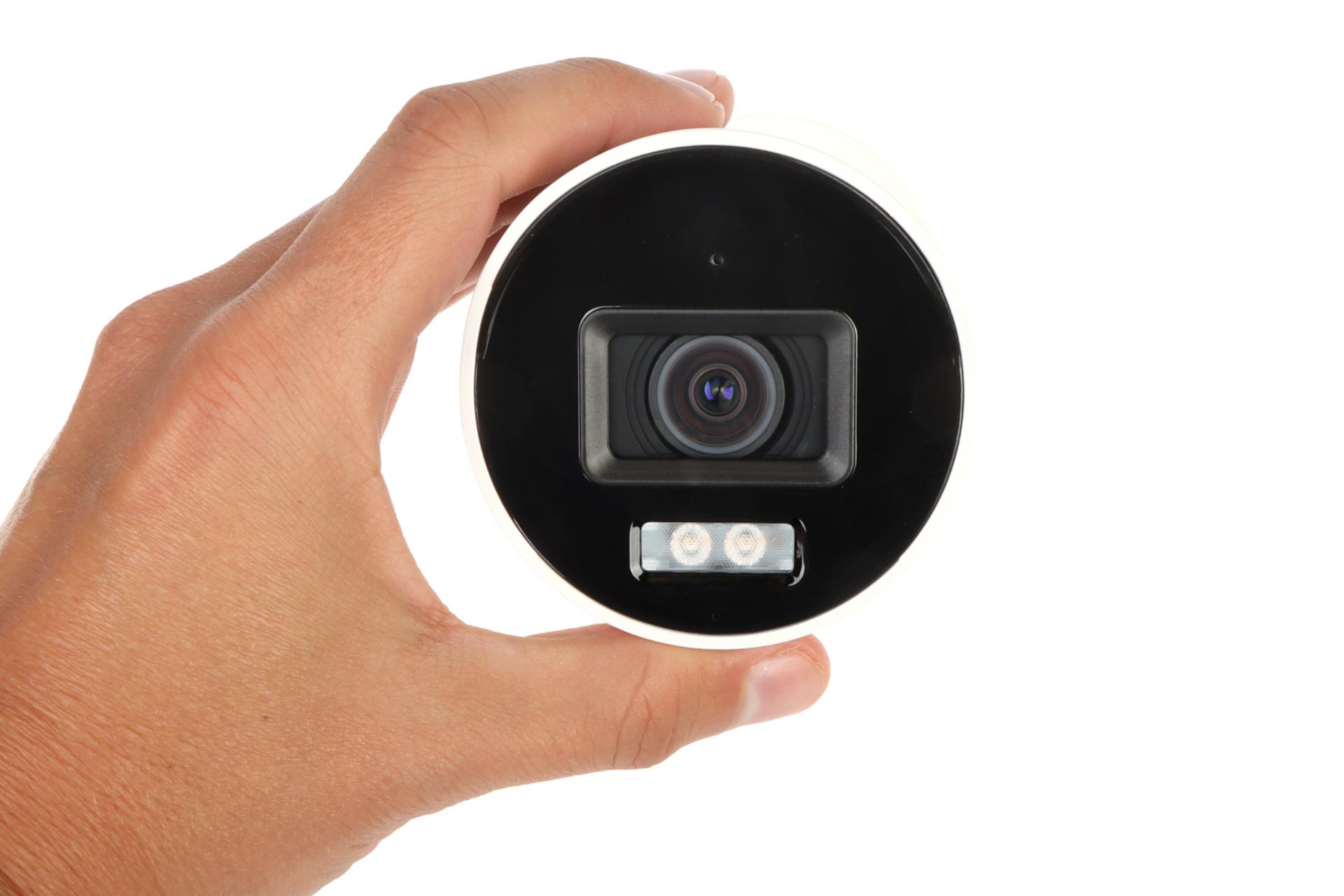 دوربین مداربسته هایک ویژن DS-2CD2087G2H-LIU نمای روبرو