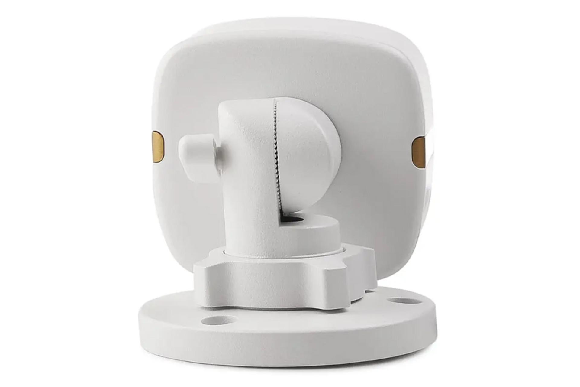 نمای پشت دوربین مداربسته هایک ویژن DS-2CE12DF3T-FS