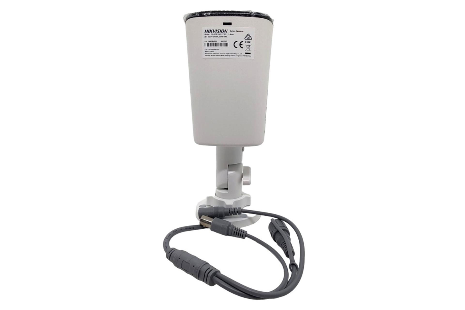 نمای پایین دوربین مداربسته هایک ویژن DS-2CE12KF0T-FS