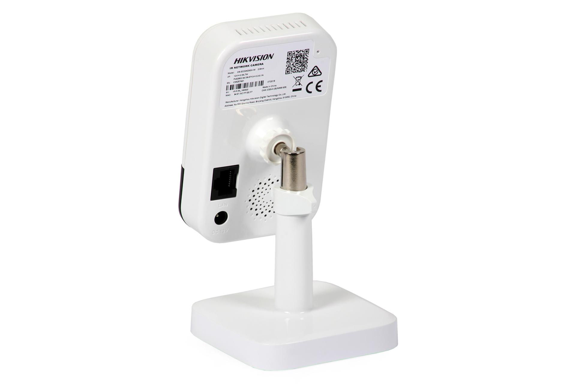 نمای پشت دوربین مداربسته هایک ویژن DS-2CD2443G0-IW