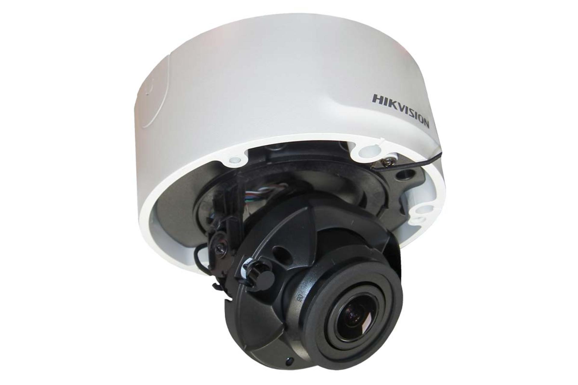 نمای داخل دوربین مداربسته هایک ویژن DS-2CD2783G0-IZS