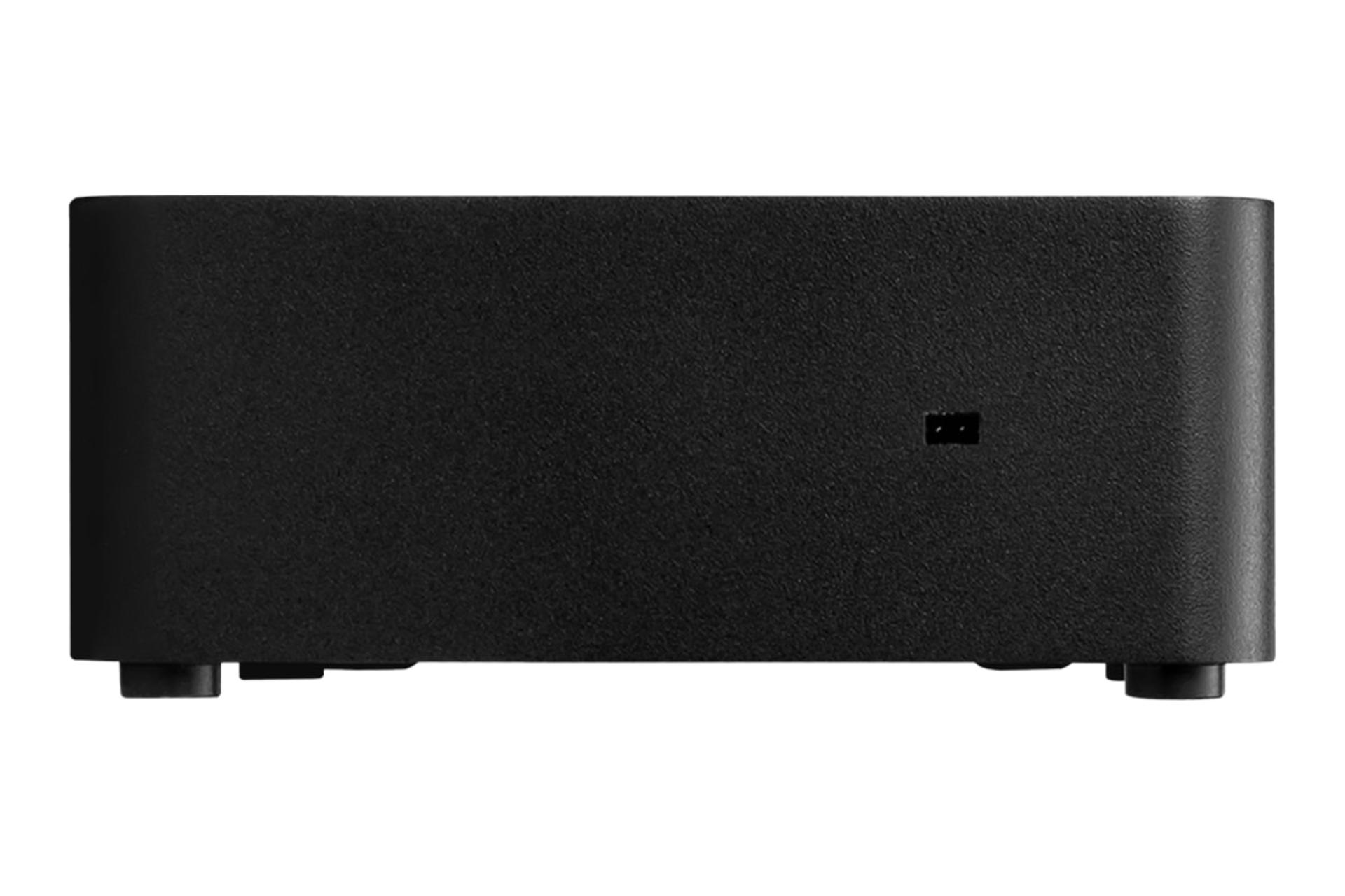 نمای پنل سمت راست کامپیوتر کوچک Cubi NUC 1M ام اس آی