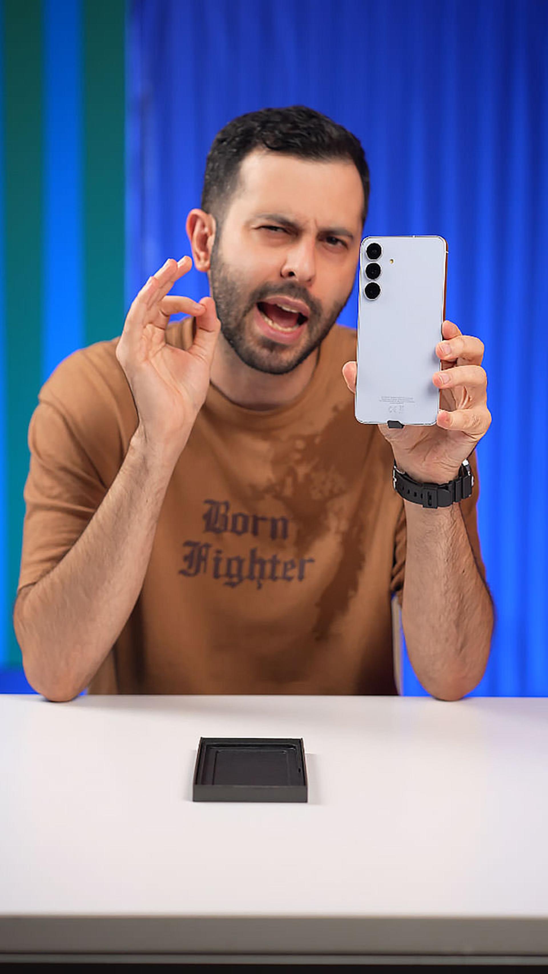 جعبه‌گشایی گلکسی S25 FE