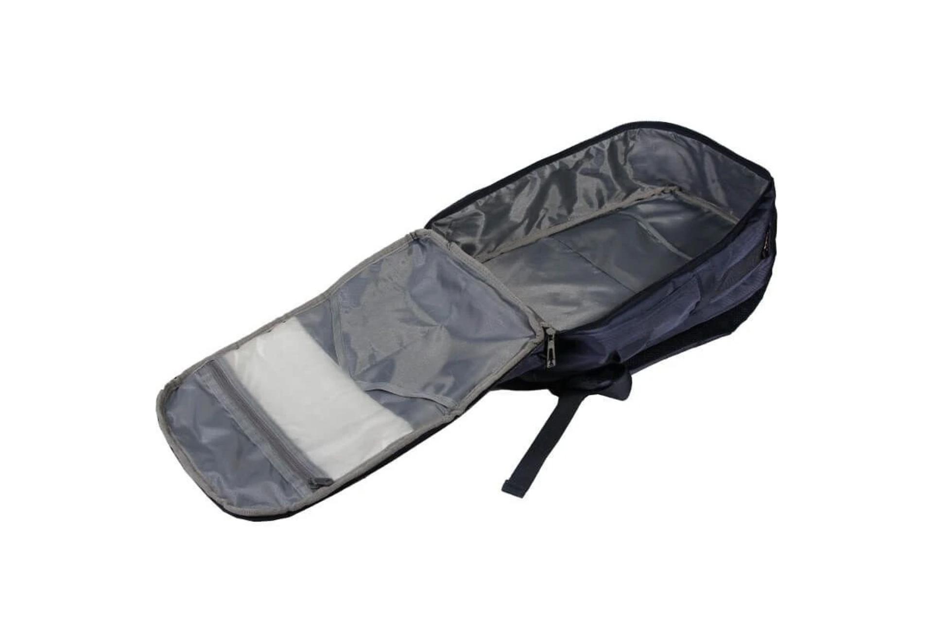 نمای داخل کیف لپ تاپ کوله پشتی لپ تاپ پرزیدنت DRAMA مناسب 15 اینچ