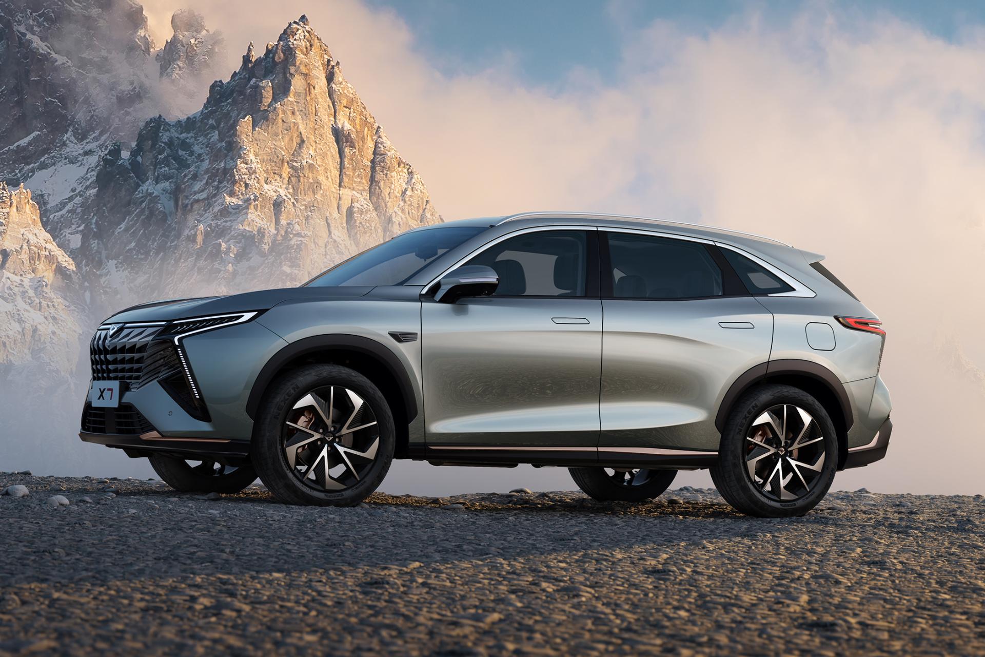 خودرو Kaiyi Kunlun نمای جانبی