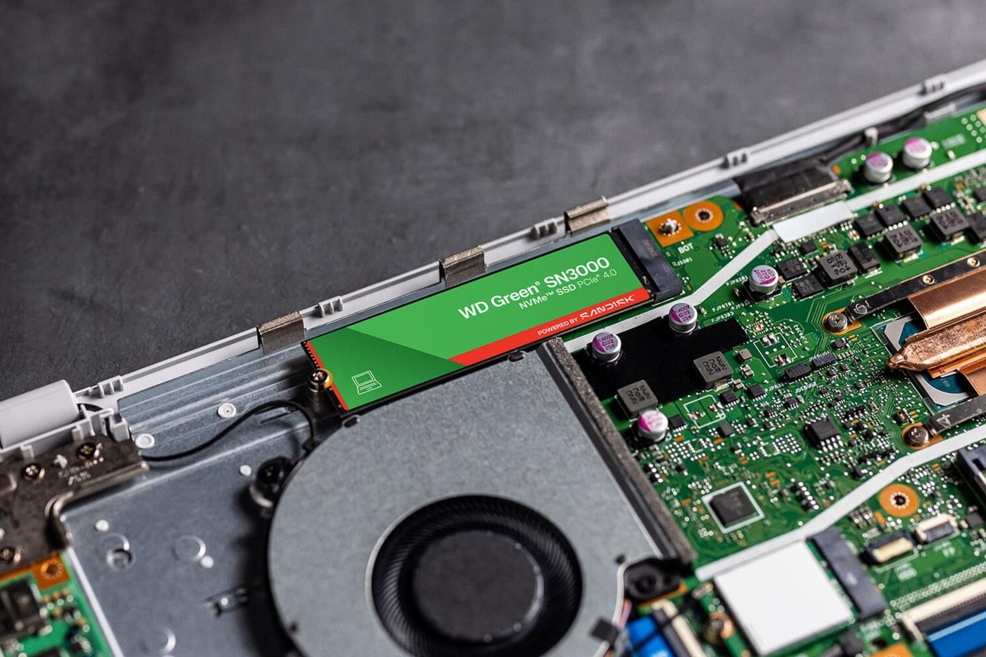 اس اس دی اس وسترن دیجیتال Western Digital Black SN3000 NVMe M.2 روی لپ تاپ