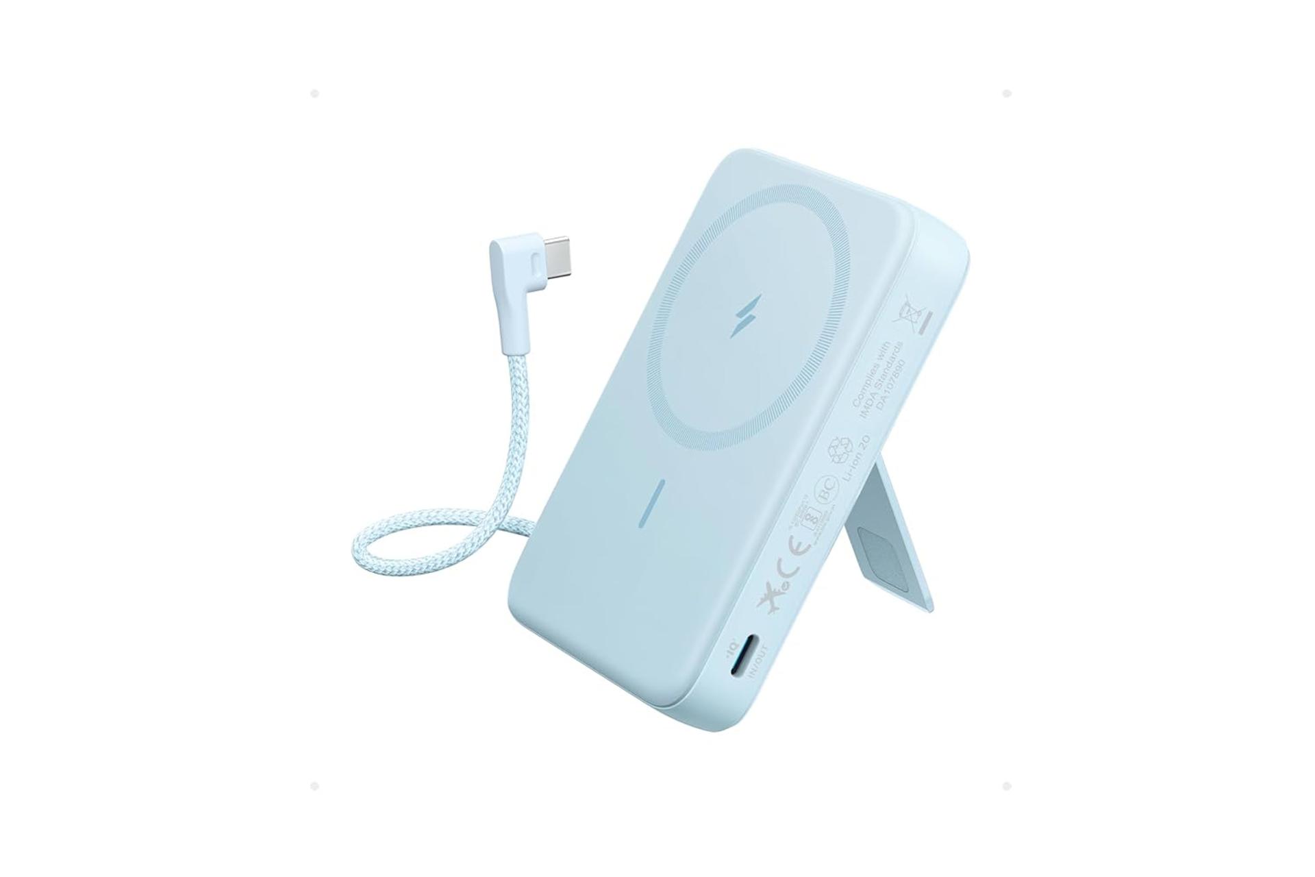 رنگ آبی پاور بانک انکر Zolo Magnetic 10K 30W با ظرفیت 10000 میلی‌آمپر ساعت و امکان شارژ بی‌سیم