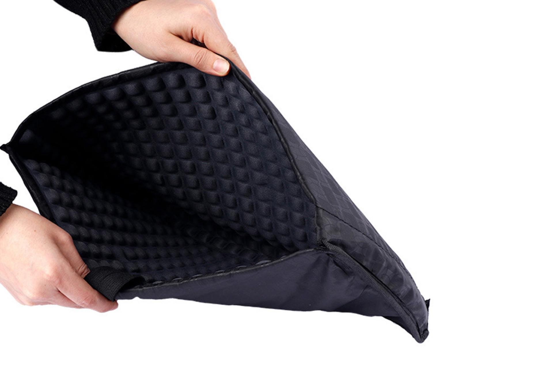 نمای داخل کیف لپ تاپ کیف لپ تاپ کمل اکتیو B084 مناسب 17 اینچ