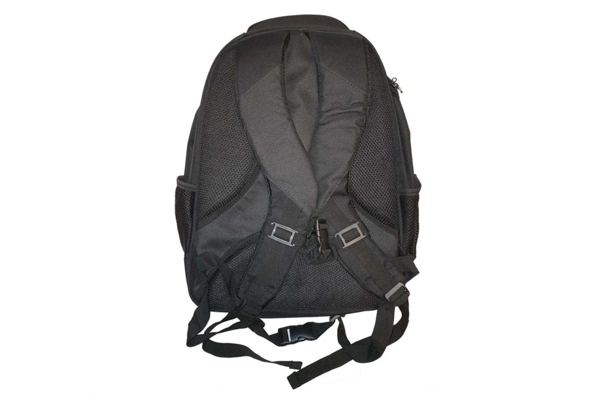 نمای پشت کیف لپ تاپ کوله پشتی لپ تاپ اکستروم XT-BP400K مناسب 15.6 اینچ