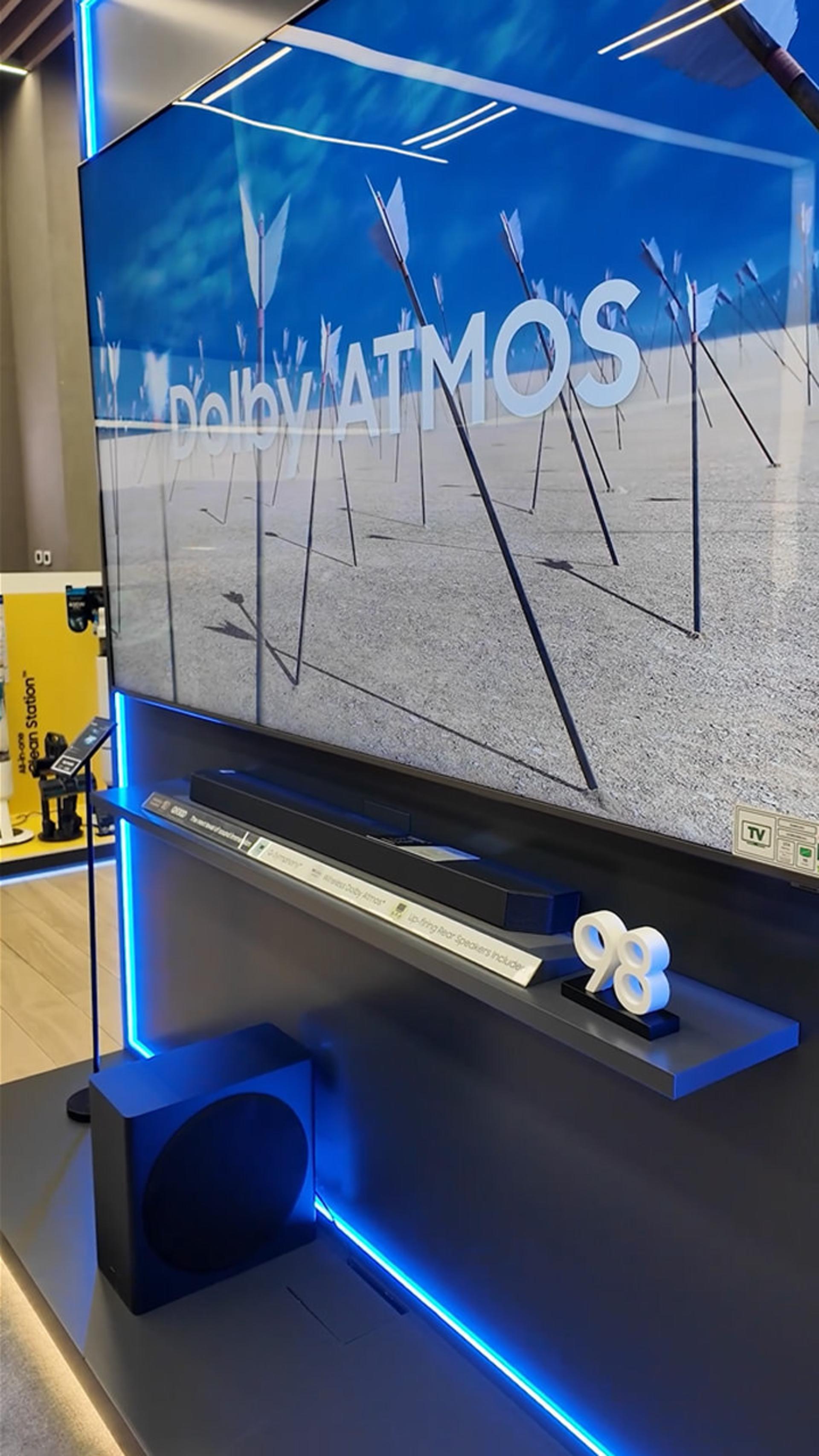 تجربه محشر صدا با ساندبار Q930D سامسونگ