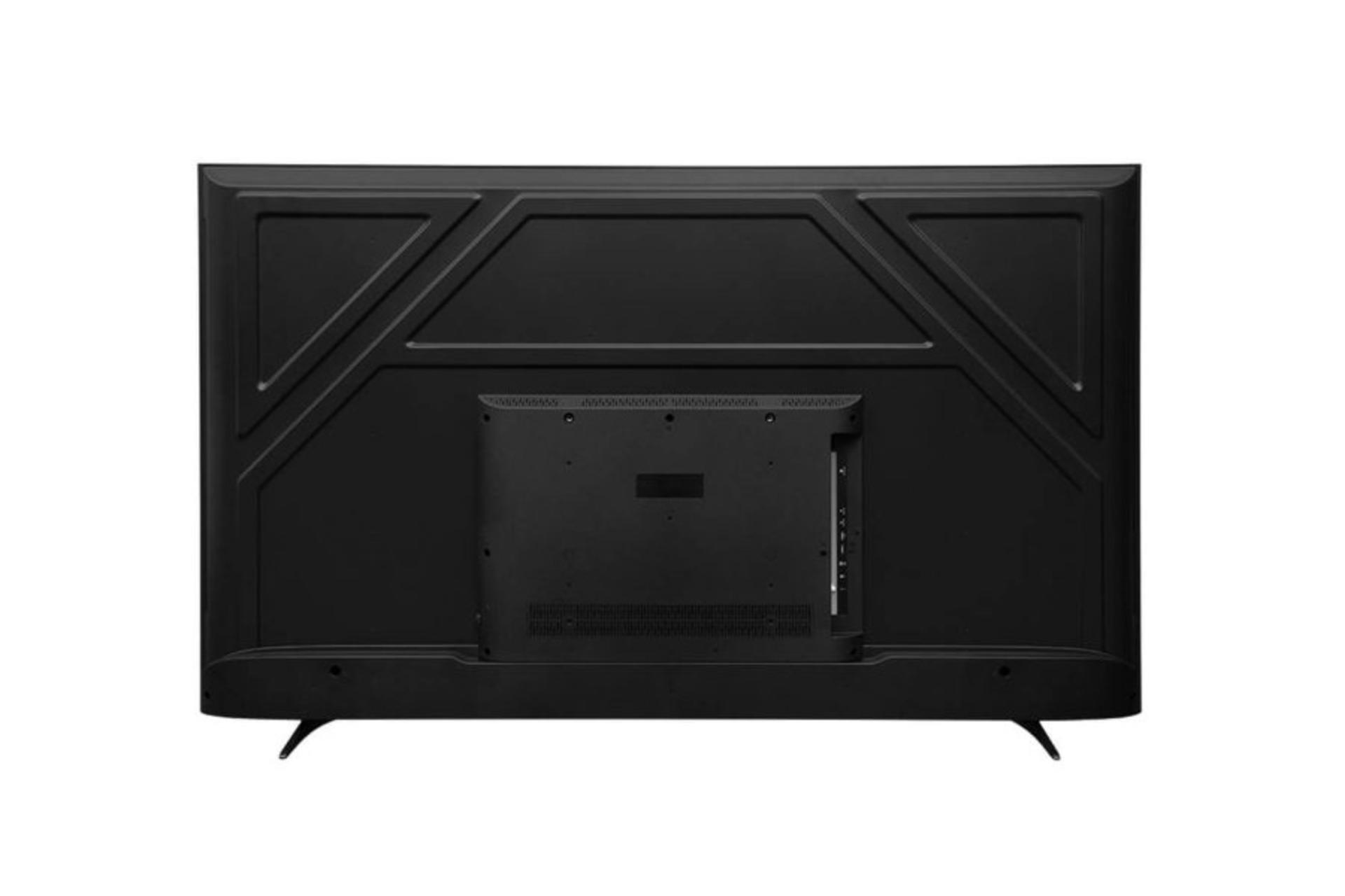 نمای پشت تلویزیون آپلاس TVQ65KA مدل 65 اینچ