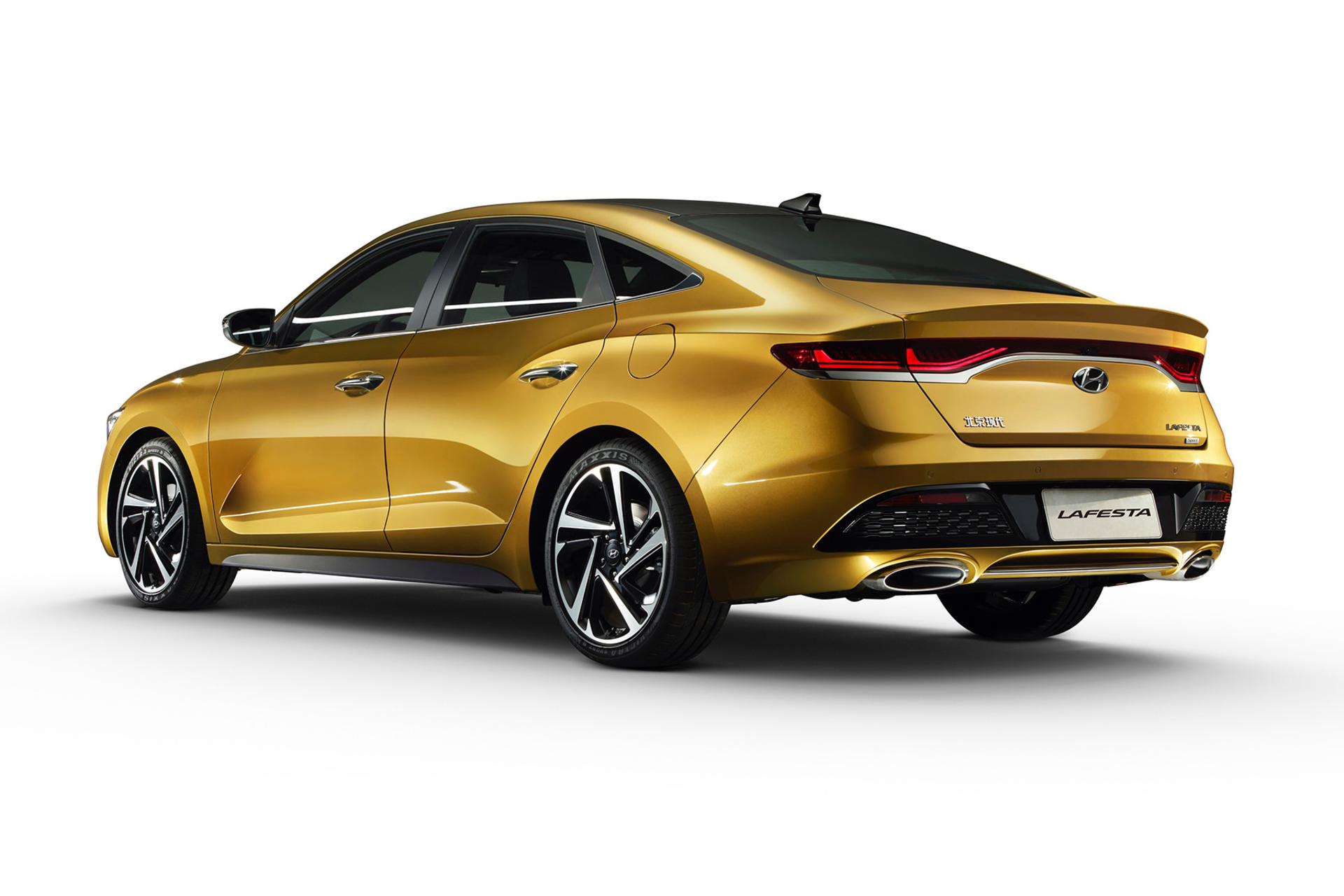 خودرو هیوندای لافستا Hyundai Lafesta نمای پشت رنگ زرد