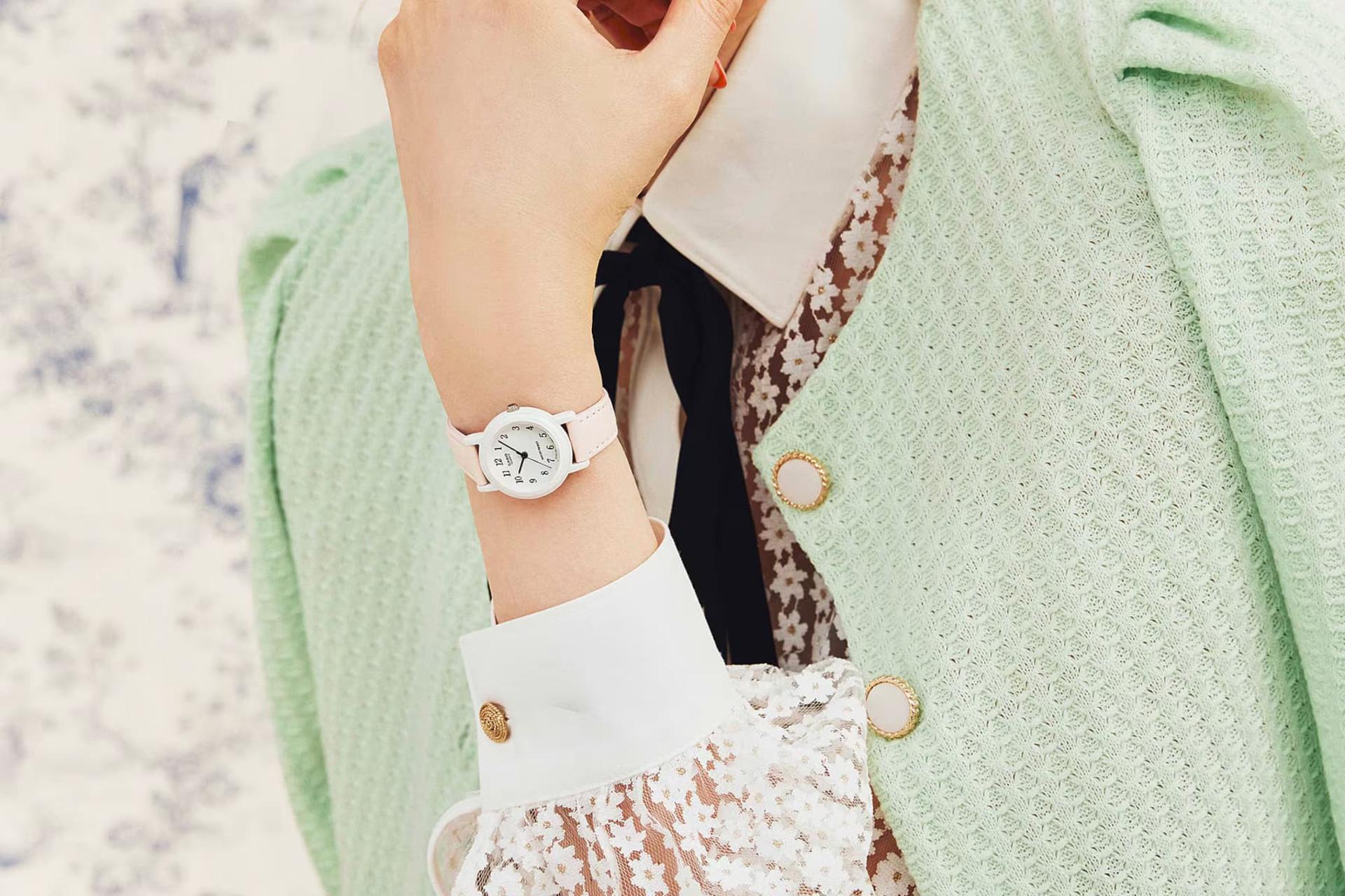 کاربری ساعت مچی زنانه کاسیو Casio Pop LQ-139L-4B2