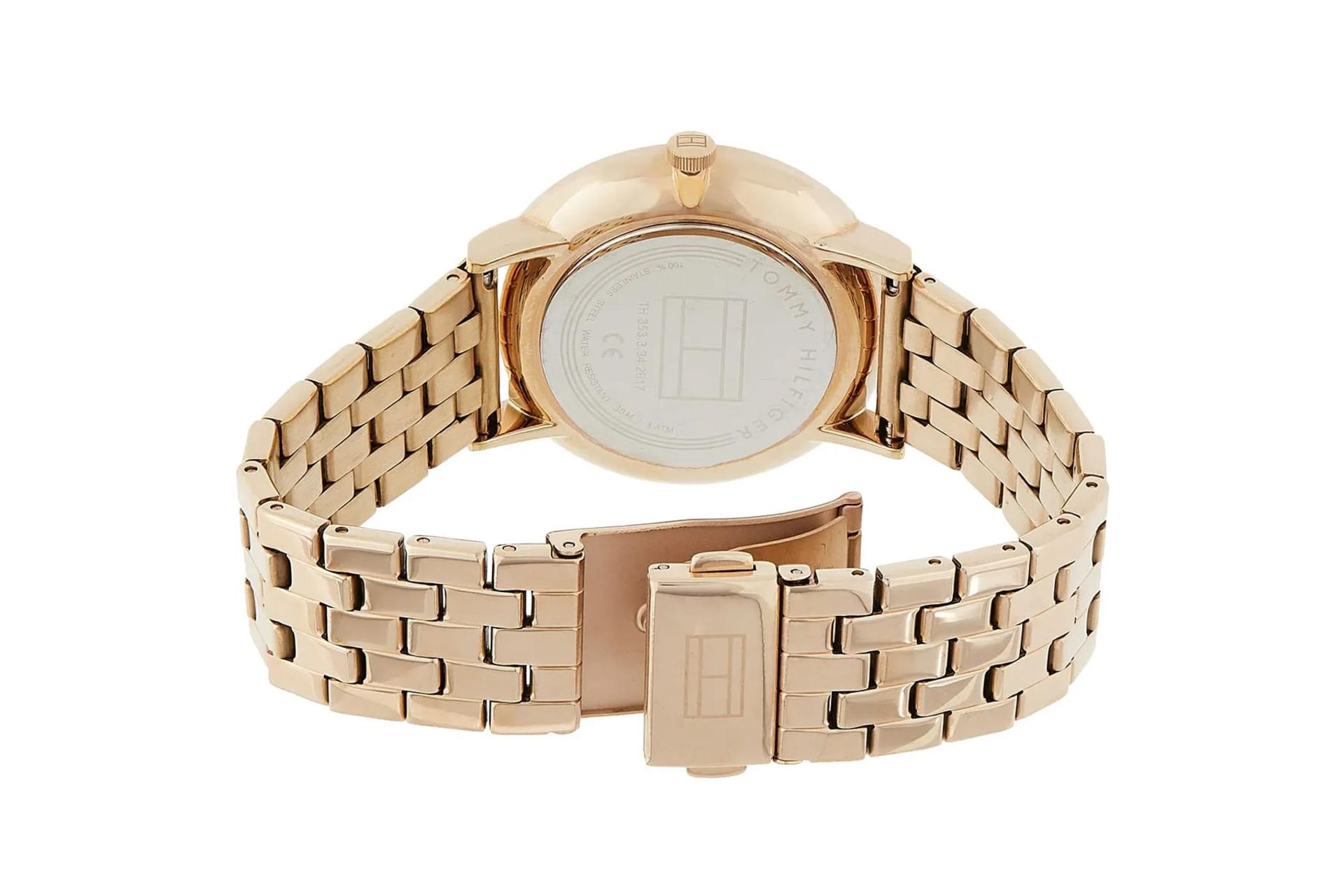 نمای پشت ساعت مچی زنانه تامی هیلفیگر Jenna 1782070