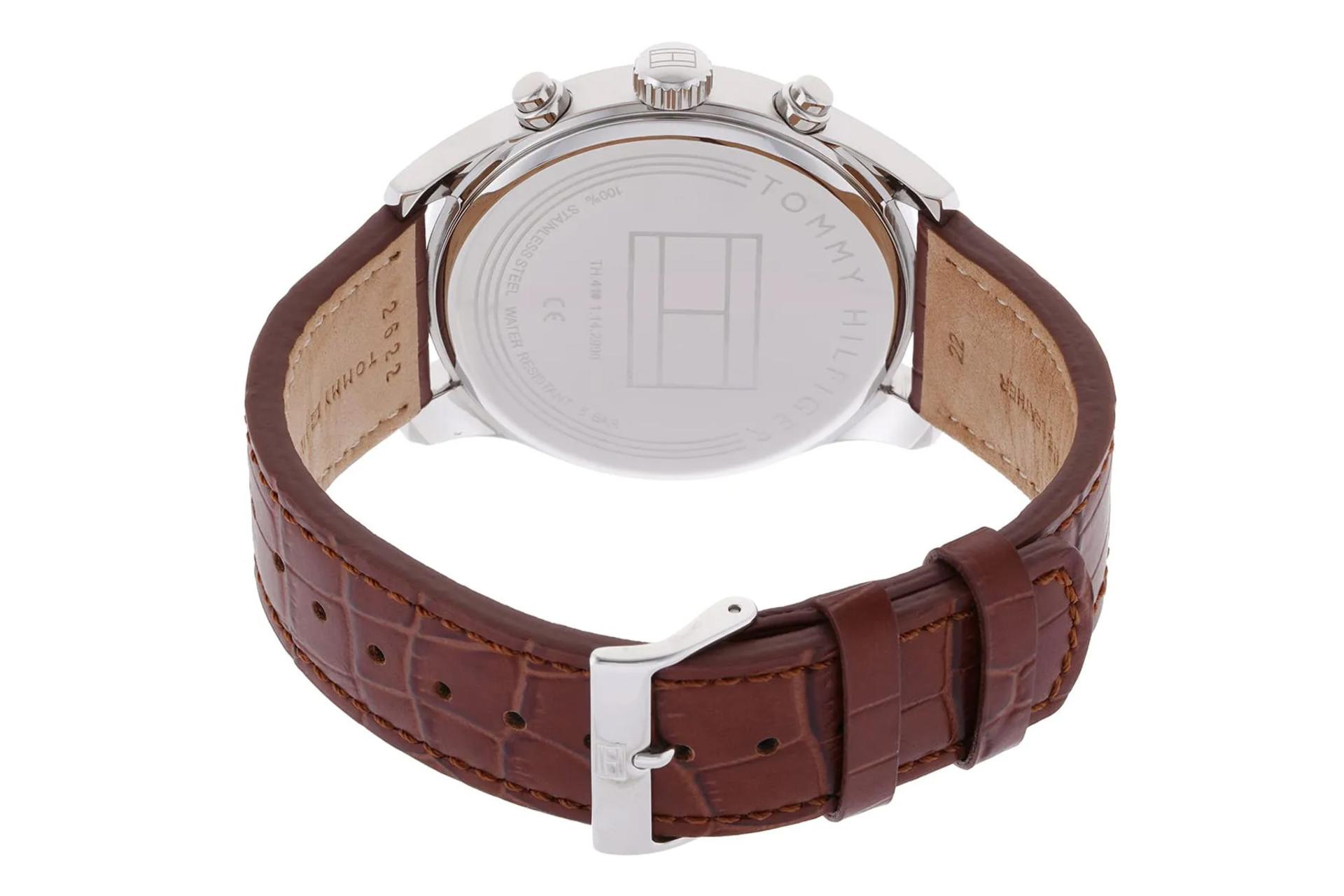 نمای پشت ساعت مچی مردانه تامی هیلفیگر Sawyer 1710422