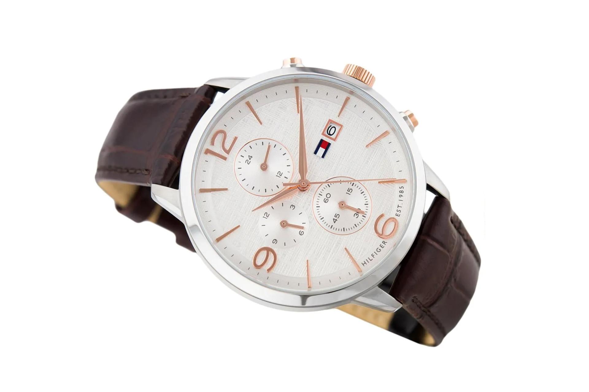 طراحی و ظاهر ساعت مچی مردانه تامی هیلفیگر Liam 1710360