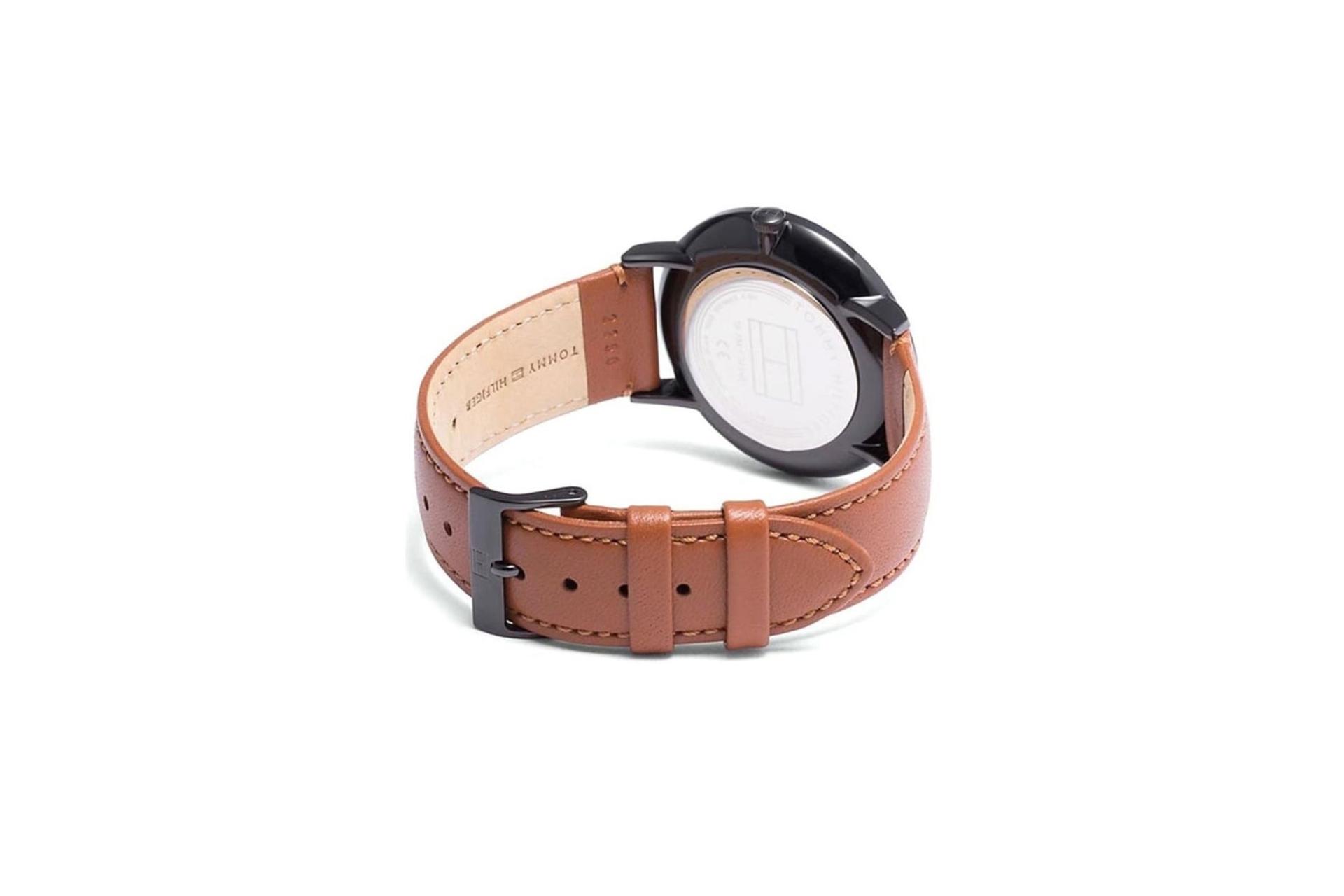 نمای پشت ساعت مچی مردانه تامی هیلفیگر Brooklyn 1791510