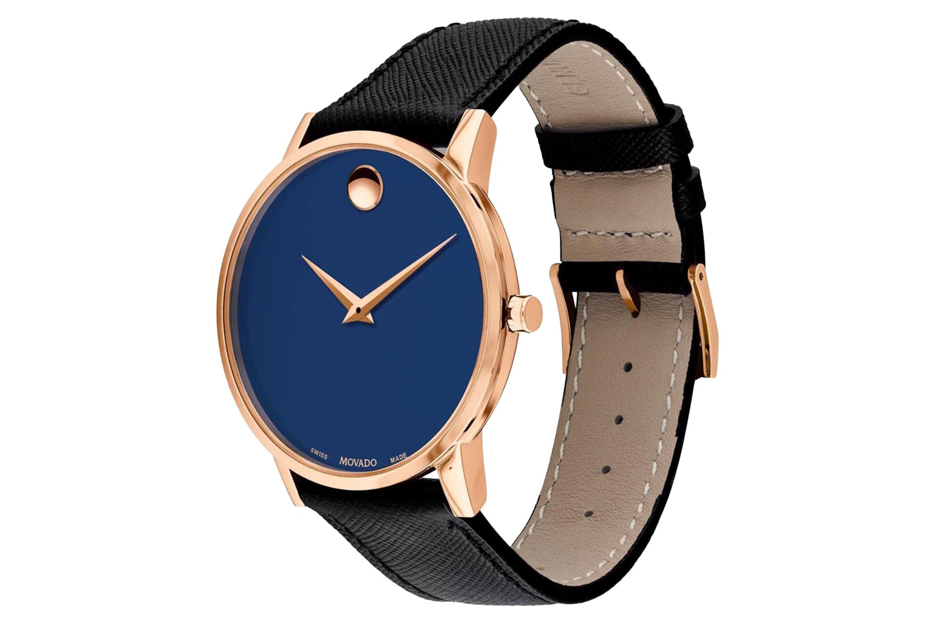 نمای نیمرخ ساعت مچی مردانه موادو Museum Classic 607266 با نمایش بند و پیچ تنظیم