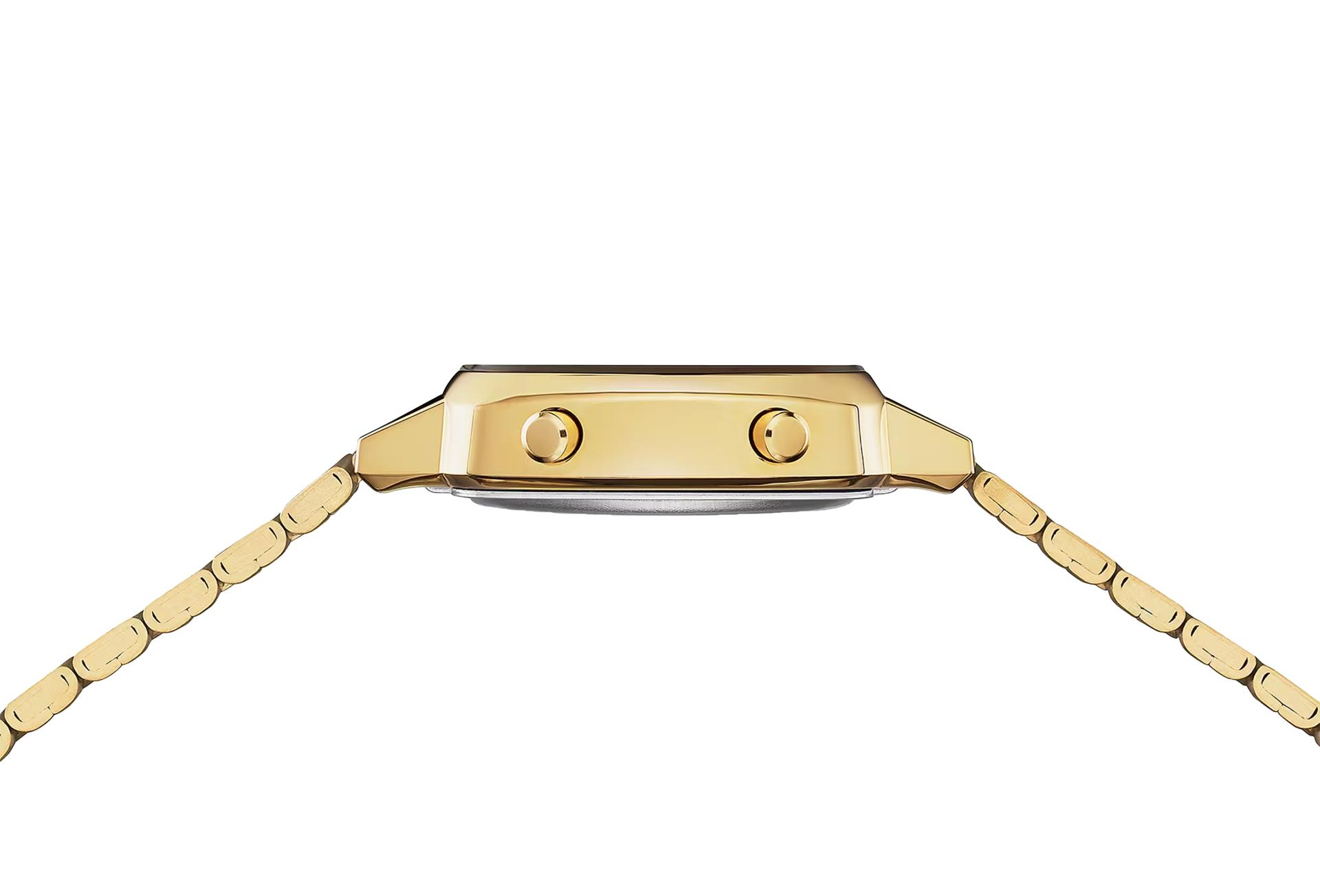 نمای کناری ساعت مچی زنانه کاسیو Vintage LA670WGA-9 با نمایش دکمه‌ها