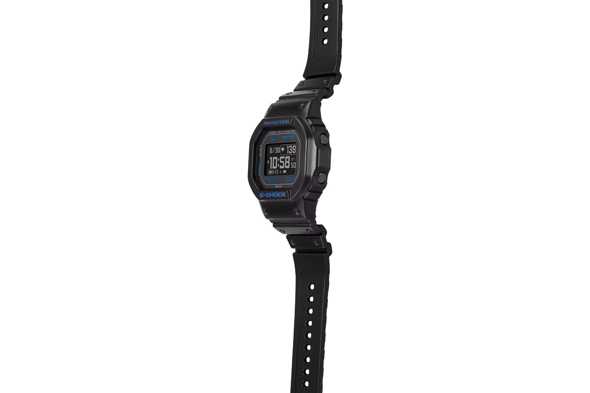 نمای نیمرخ ساعت مچی مردانه کاسیو جی شاک DW-H5600-1A2 با نمایش بند و دکمه‌های لبه‌ی سمت راست