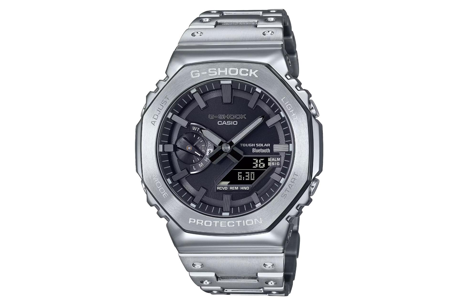 نمای جلوی ساعت مچی مردانه کاسیو جی شاک GM-B2100D-1A با نمایش فریم و صفحه