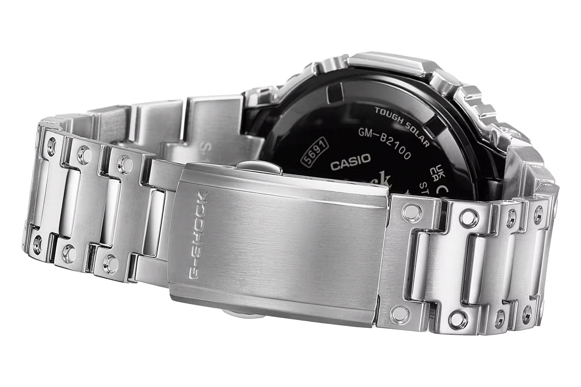 نمای پشت ساعت مچی مردانه کاسیو جی شاک GM-B2100SD-1A با نمایش بند، قفل و لوگو