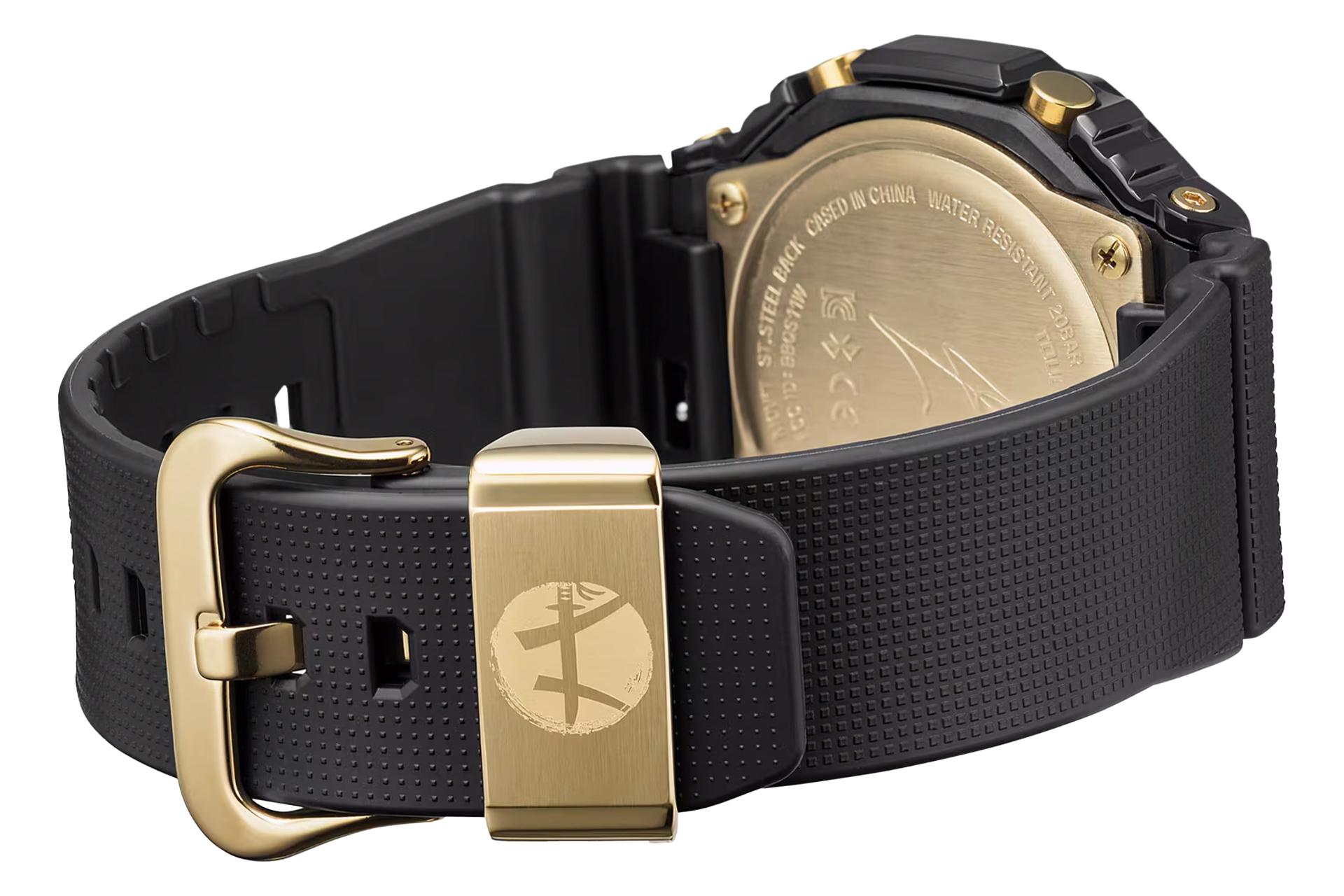 نمای پشت ساعت مچی مردانه کاسیو جی شاک GBM-2100RH-1A با نمایش بند و لوگو