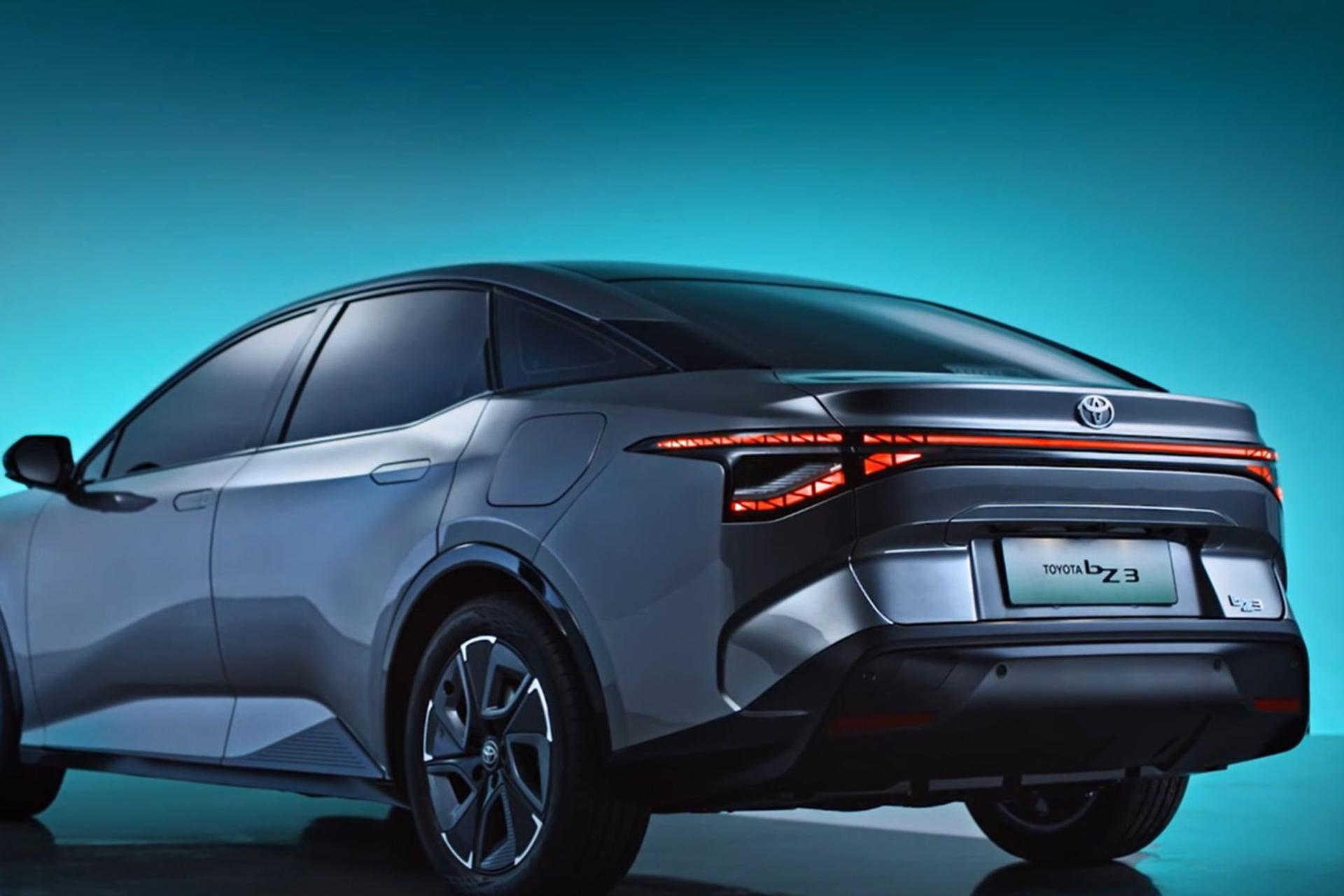 خودرو تویوتا Toyota bZ3 نمای پشت