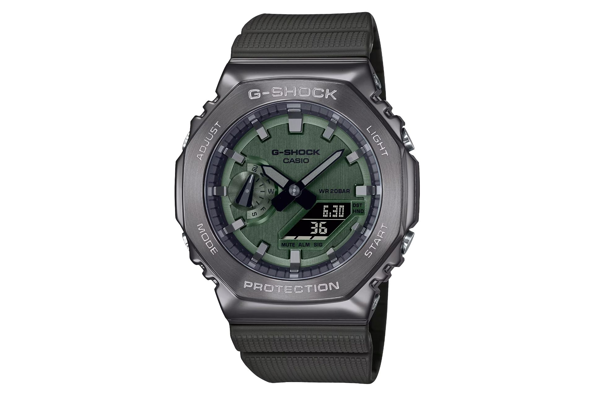 نمای جلوی ساعت مچی مردانه کاسیو جی شاک GM-2100B-3A با نمایش فریم و صفحه
