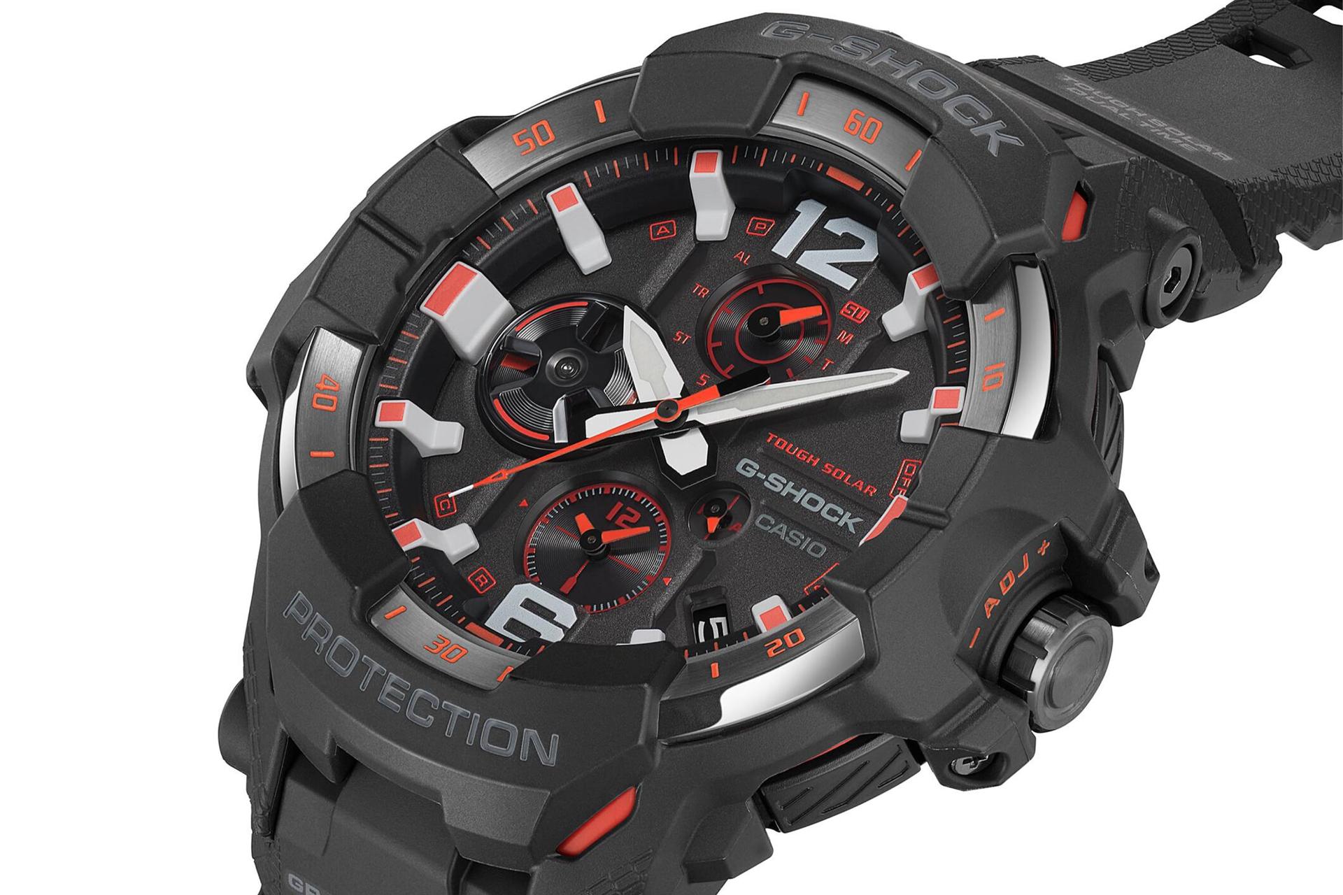نمای کناری ساعت مچی مردانه کاسیو جی شاک GR-B300-1A4 با نمایش دکمه‌ها