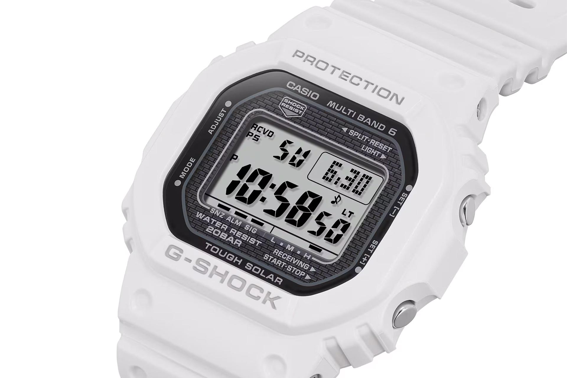 نمای کناری ساعت مچی مردانه کاسیو جی شاک GW-5000HS-7