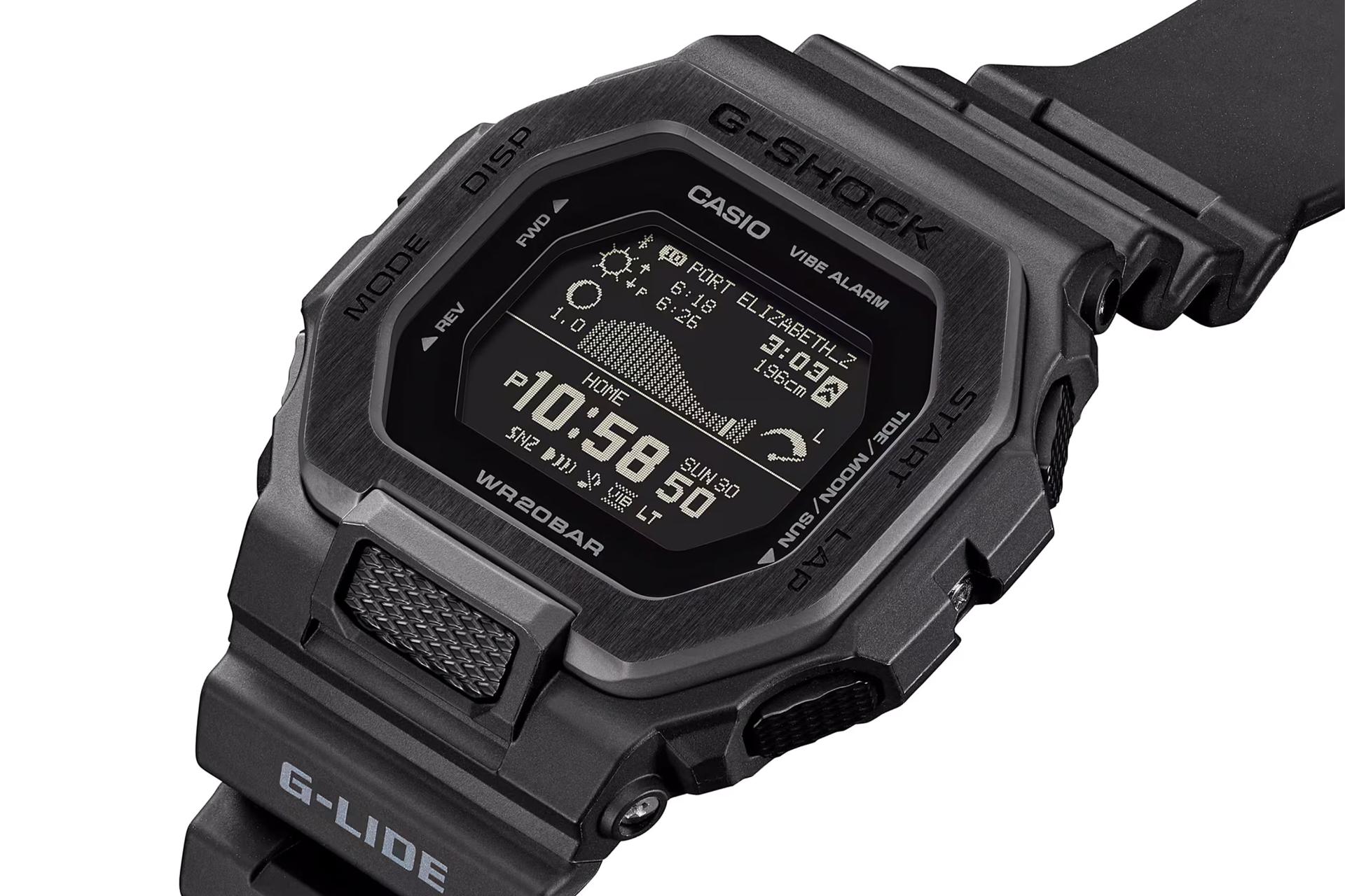 لبه کناری ساعت مچی مردانه کاسیو جی شاک GBX-100NS-1 با نمایش دکمه‌ها