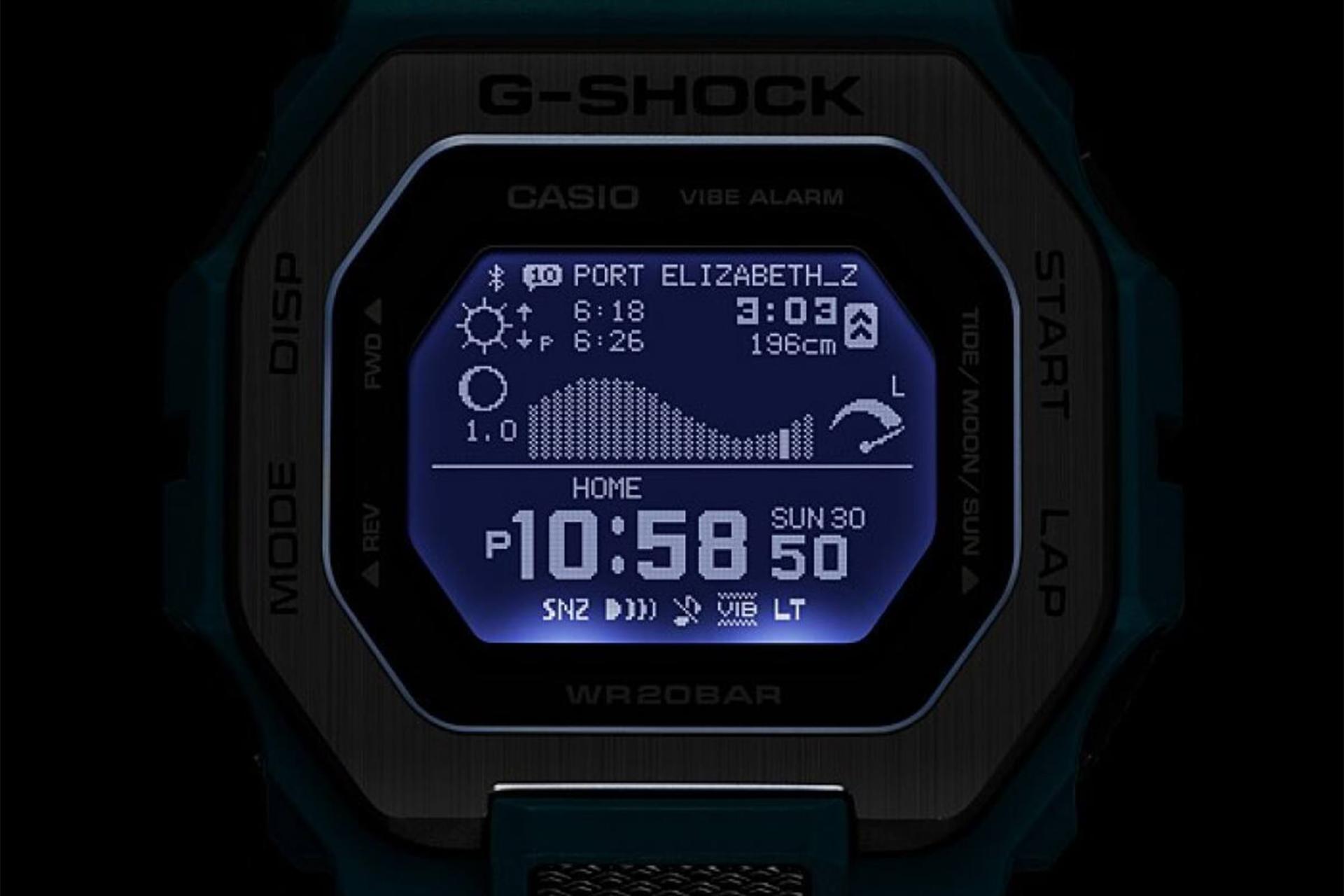 نور پس‌زمینه‌ی ساعت مچی مردانه کاسیو جی شاک GBX-100-2