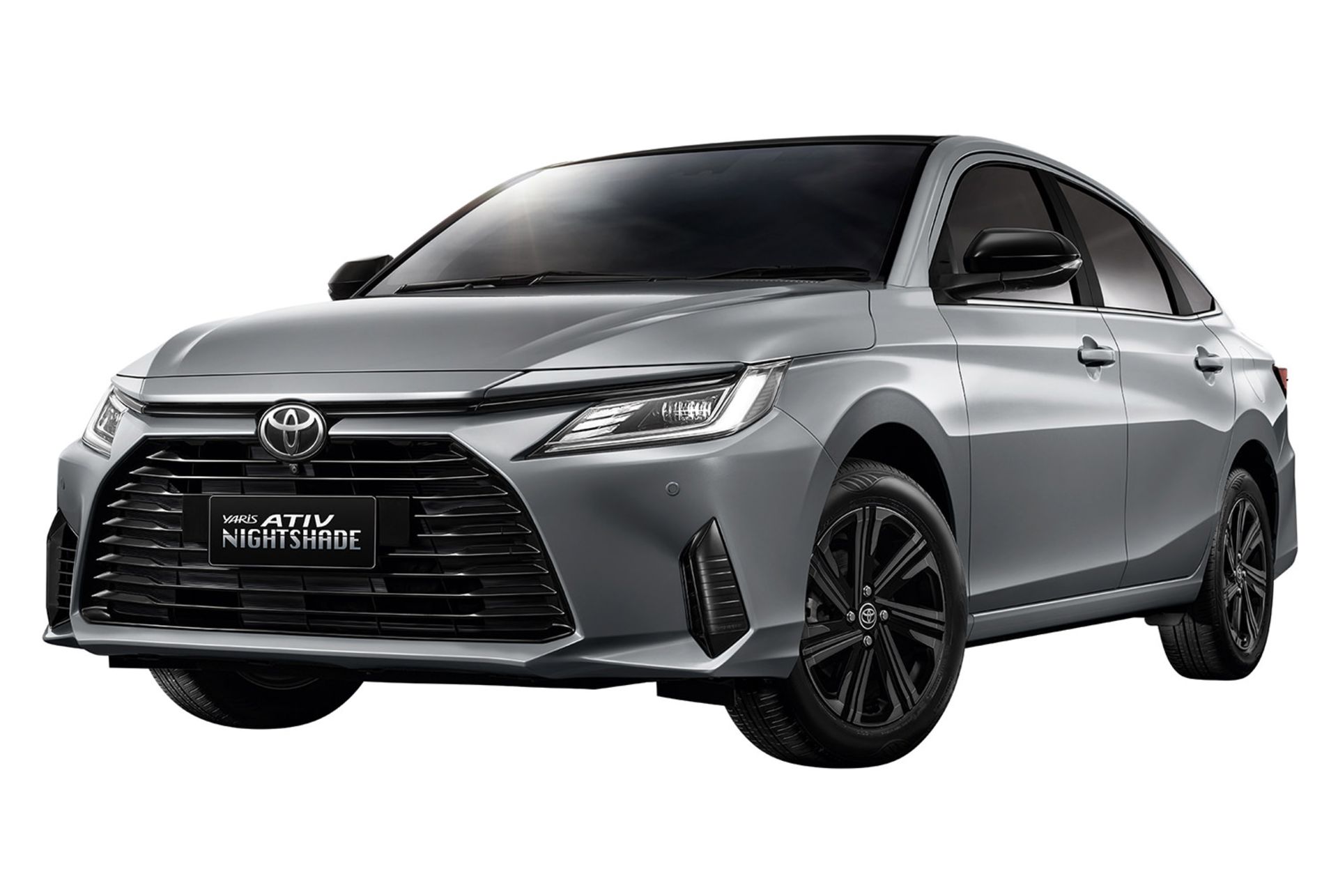 خودرو تویوتا یاریس Toyota Yaris 2024 نمای جلو رنگ خاکستری