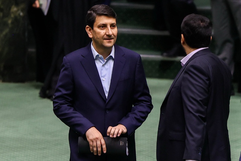 وزیر ارتباطات برای بررسی فضای سایبری و پلتفرم‌ها به کمیسیون امنیت ملی می‌رود